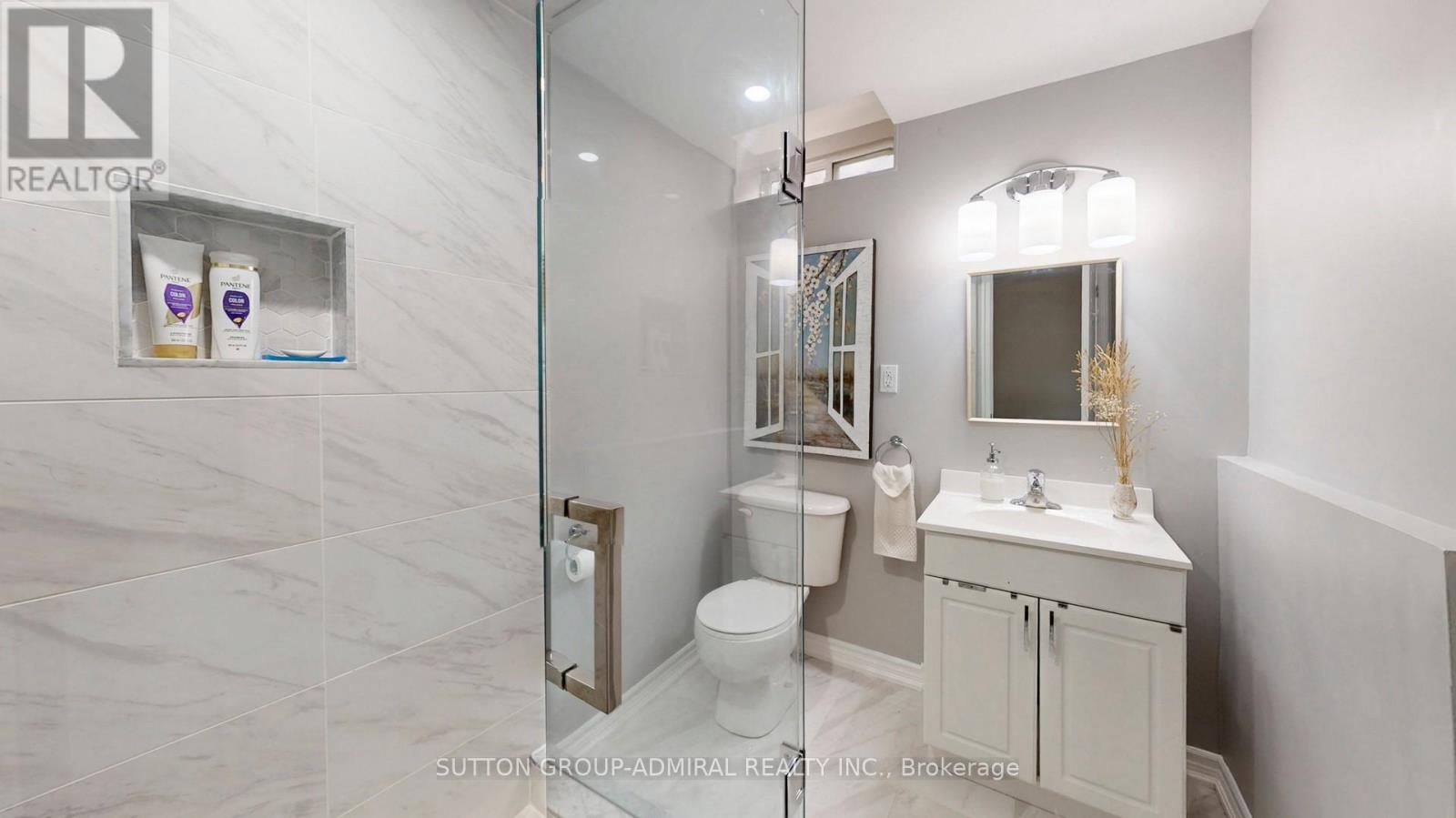 222 Hollywood Hill Circle, Vaughan, Ontario  L4H 2P7 - Photo 29 - N12441169