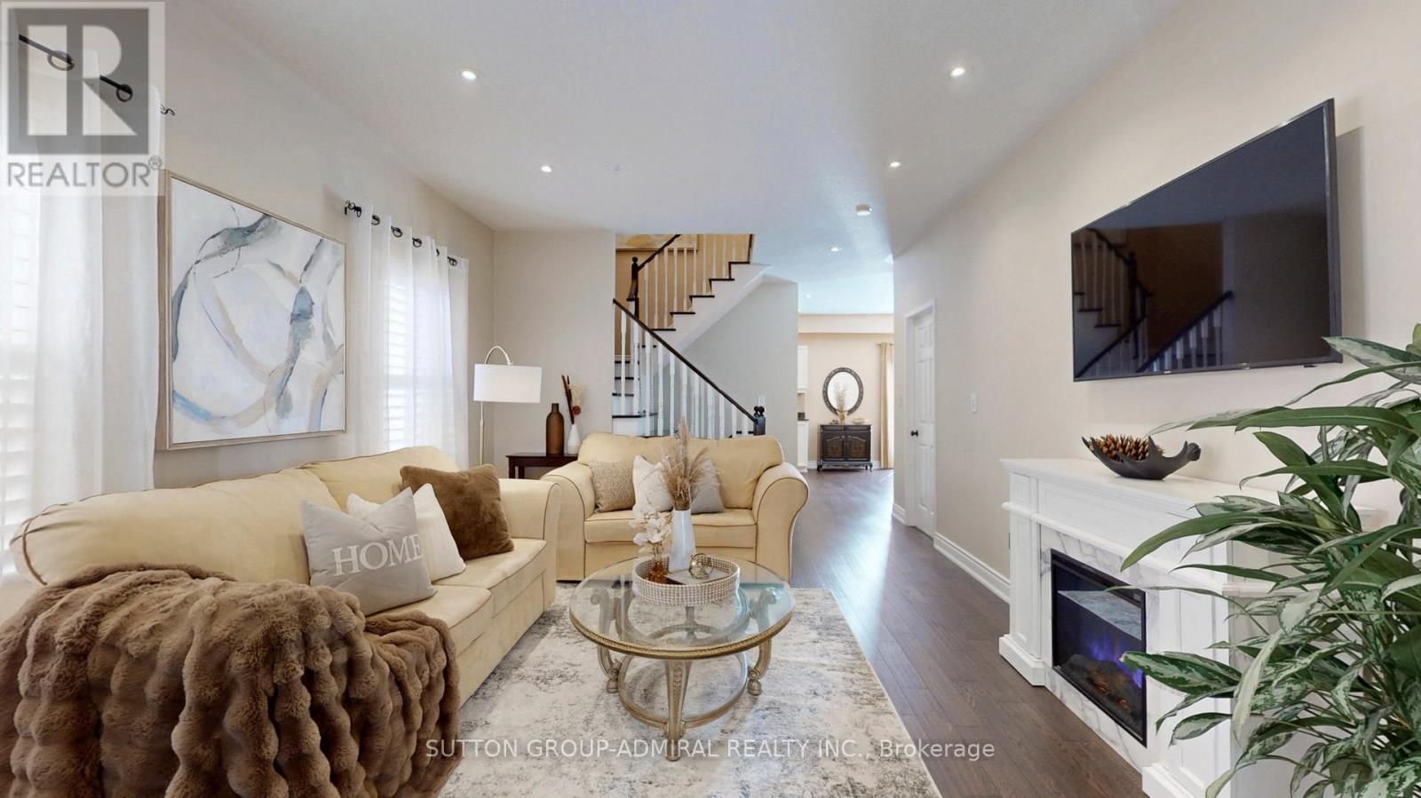 222 Hollywood Hill Circle, Vaughan, Ontario  L4H 2P7 - Photo 8 - N12441169