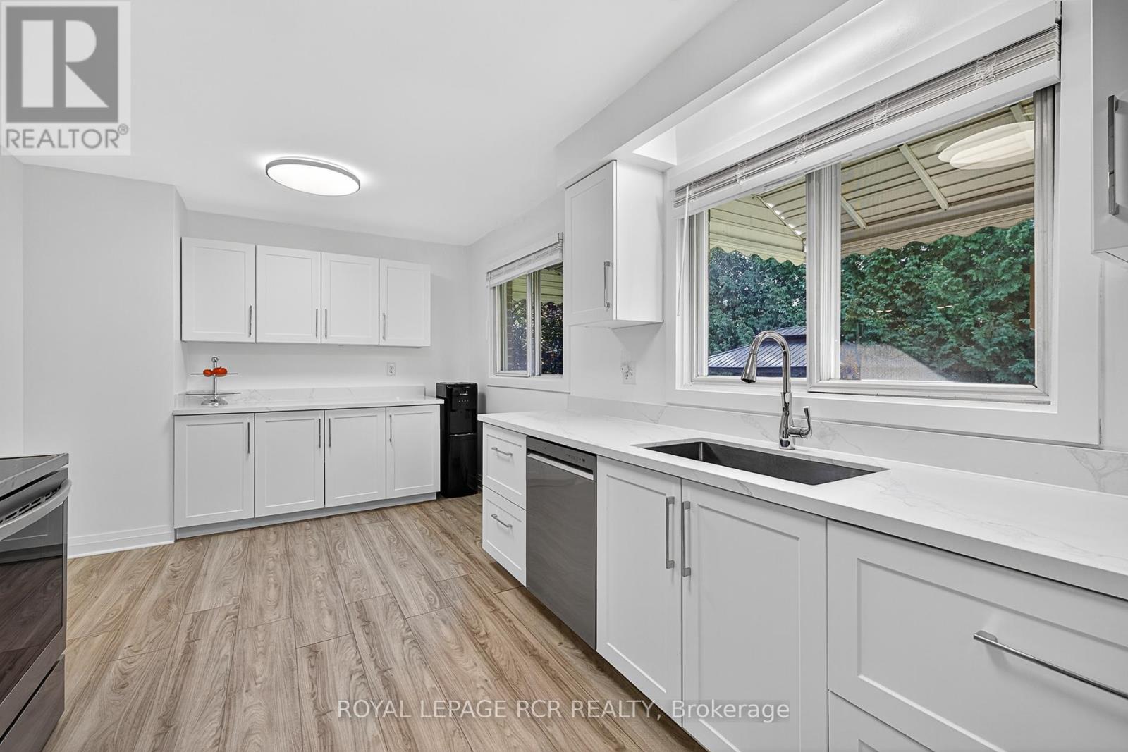20 Jasmine Crescent, Whitchurch-Stouffville (Ballantrae), Ontario  L4A 3H4 - Photo 17 - N12441216