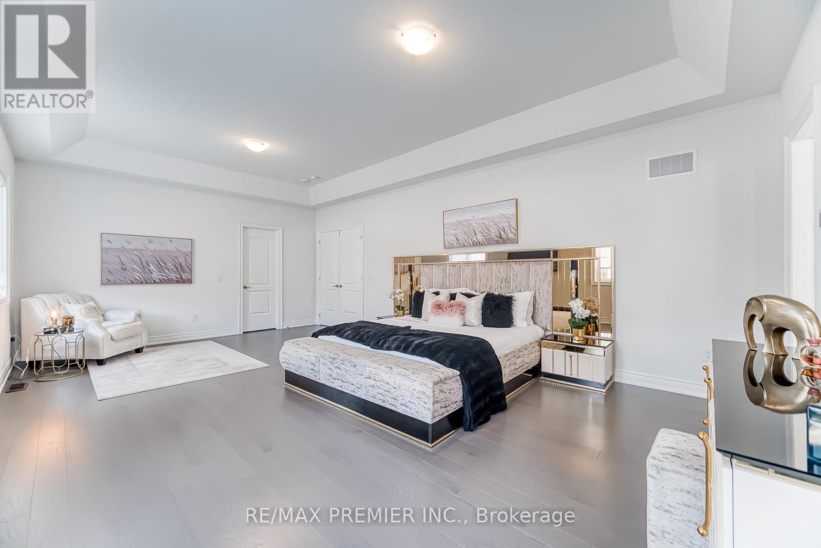 101 Appleyard Avenue, Vaughan, Ontario  L4H 4N3 - Photo 28 - N12441263