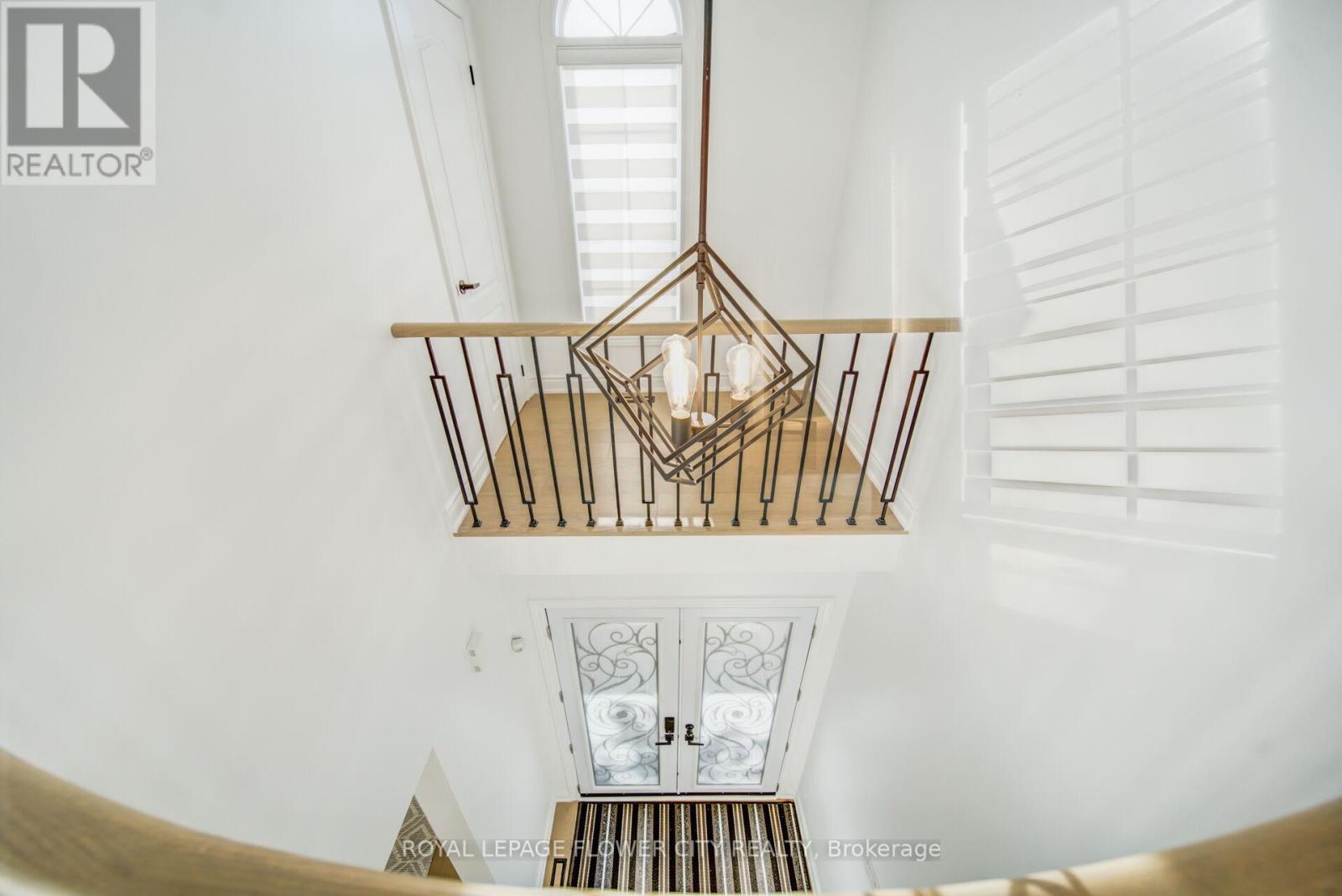 57 St Nicholas Crescent, Vaughan, Ontario  L4H 3E5 - Photo 30 - N12435674