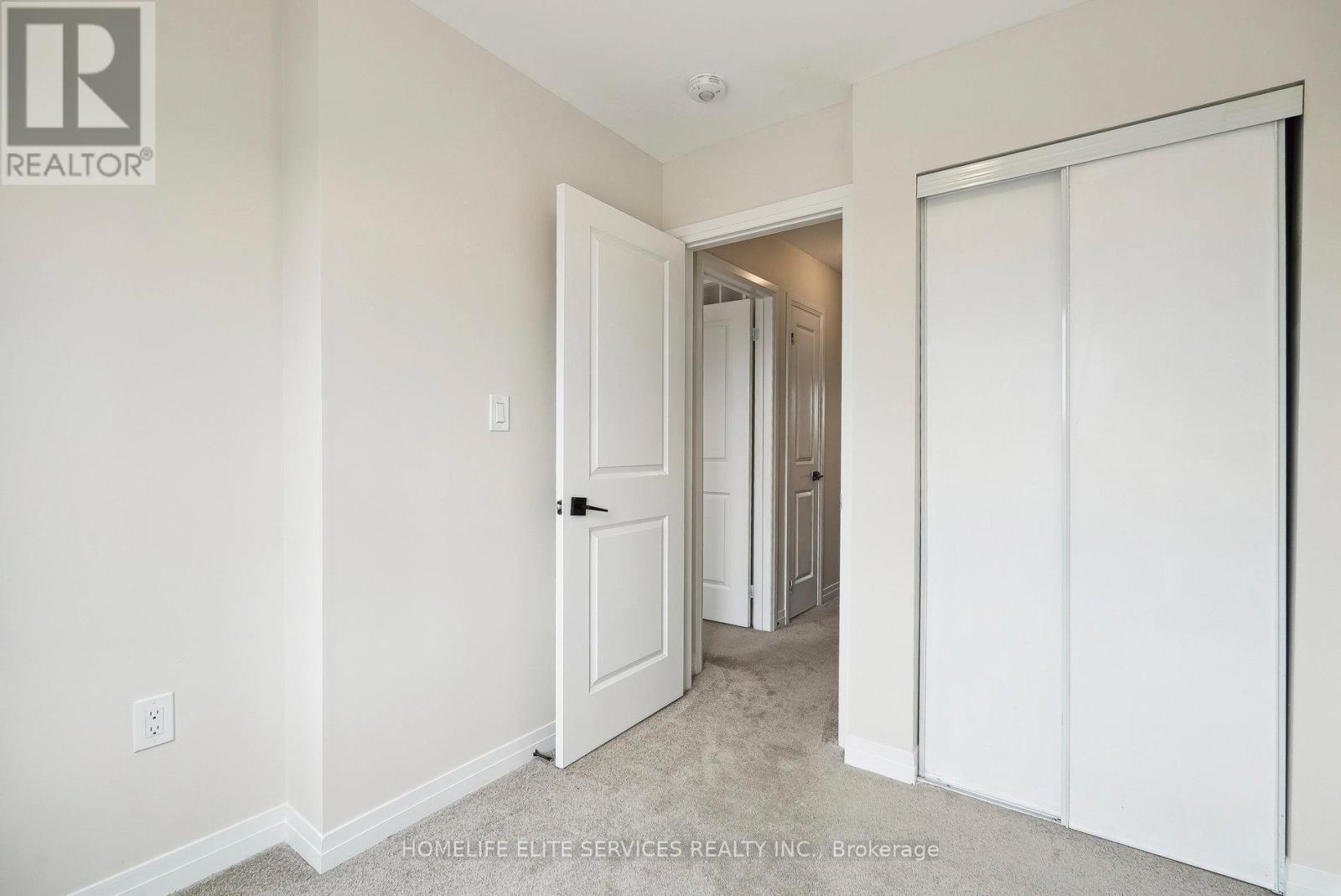 57 Fairlane Avenue, Barrie, Ontario  L9J 0N1 - Photo 28 - S12441182
