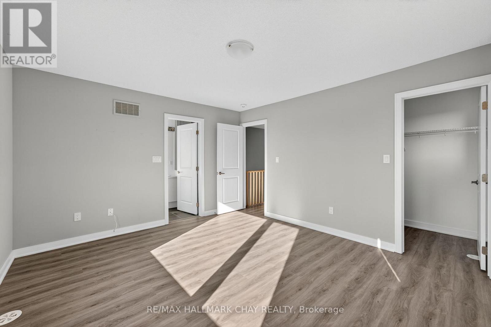 22 Blue Forest Crescent, Barrie, Ontario  L4N 0M2 - Photo 22 - S12441236