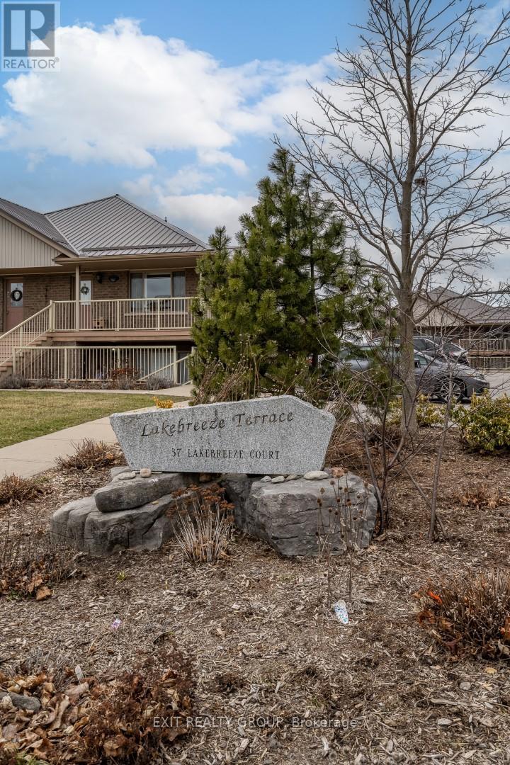 # 3B - 37 LAKEBREEZE COURT, Prince Edward County, Ontario