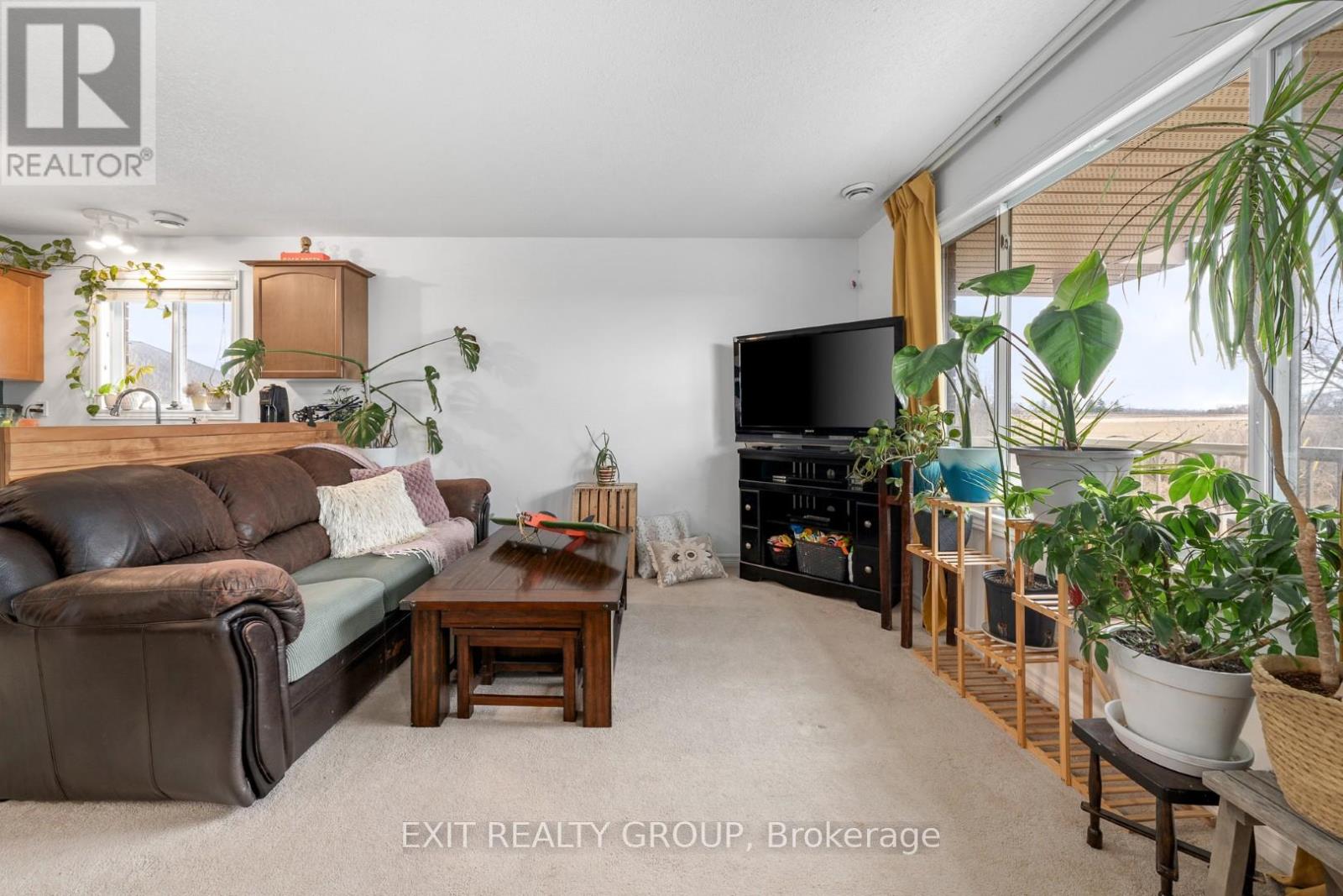 # 3b - 37 Lakebreeze Court, Prince Edward County, Ontario  K0K 3L0 - Photo 11 - X12441289