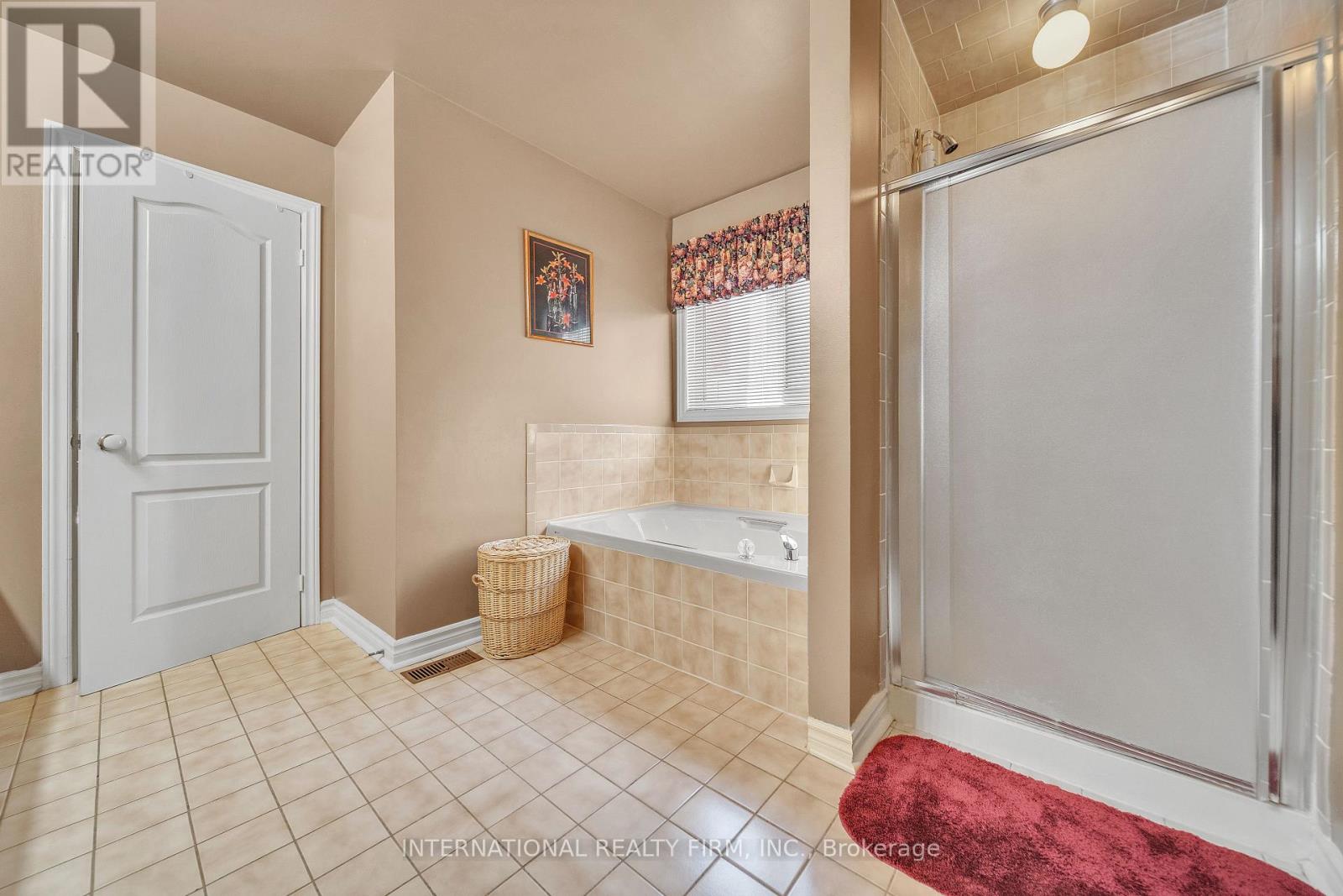3674 St. Laurent Court, Mississauga, Ontario  L5L 4T1 - Photo 32 - W12438992