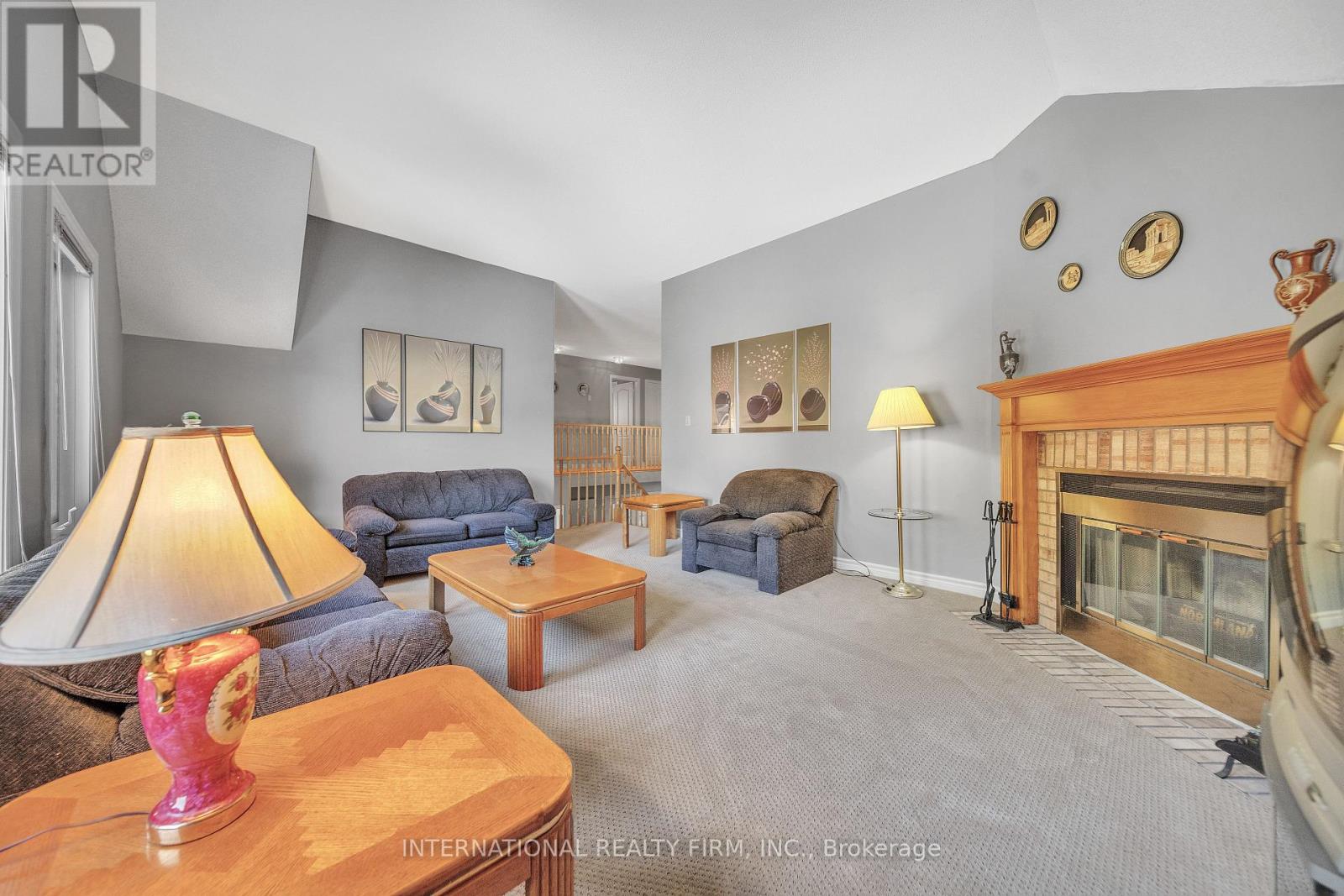 3674 St. Laurent Court, Mississauga, Ontario  L5L 4T1 - Photo 23 - W12438992