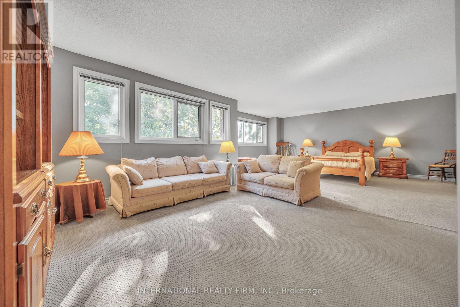 3674 St. Laurent Court, Mississauga, Ontario  L5L 4T1 - Photo 28 - W12438992