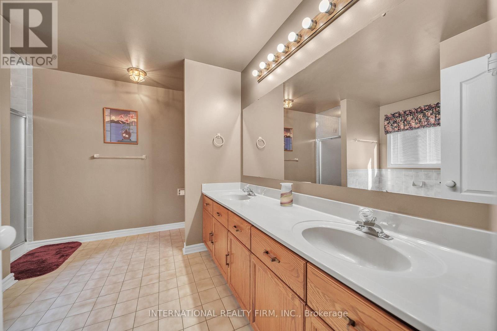 3674 St. Laurent Court, Mississauga, Ontario  L5L 4T1 - Photo 31 - W12438992