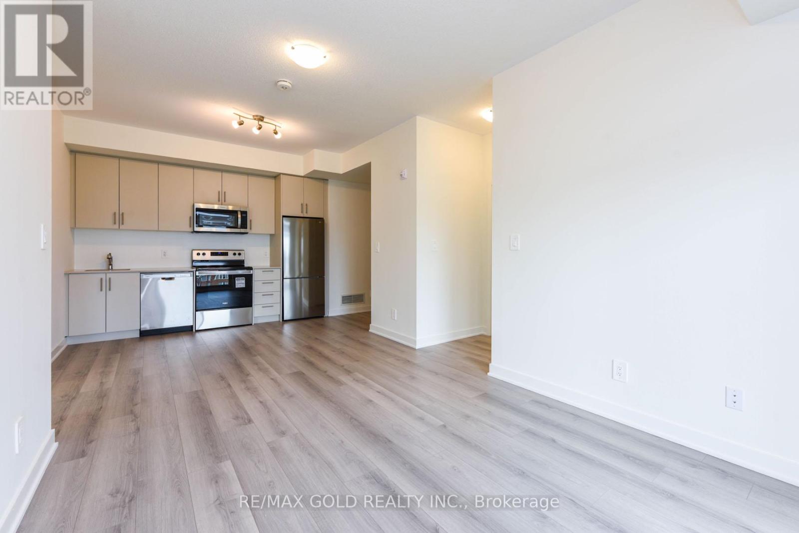 407 - 1440 Clarriage Court, Milton, Ontario  L9E 1B3 - Photo 15 - W12440770