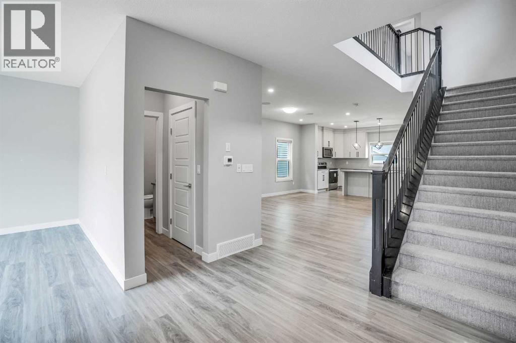 62 Midtown Crossing Sw, Airdrie, Alberta  T4B 5H1 - Photo 9 - A2245133