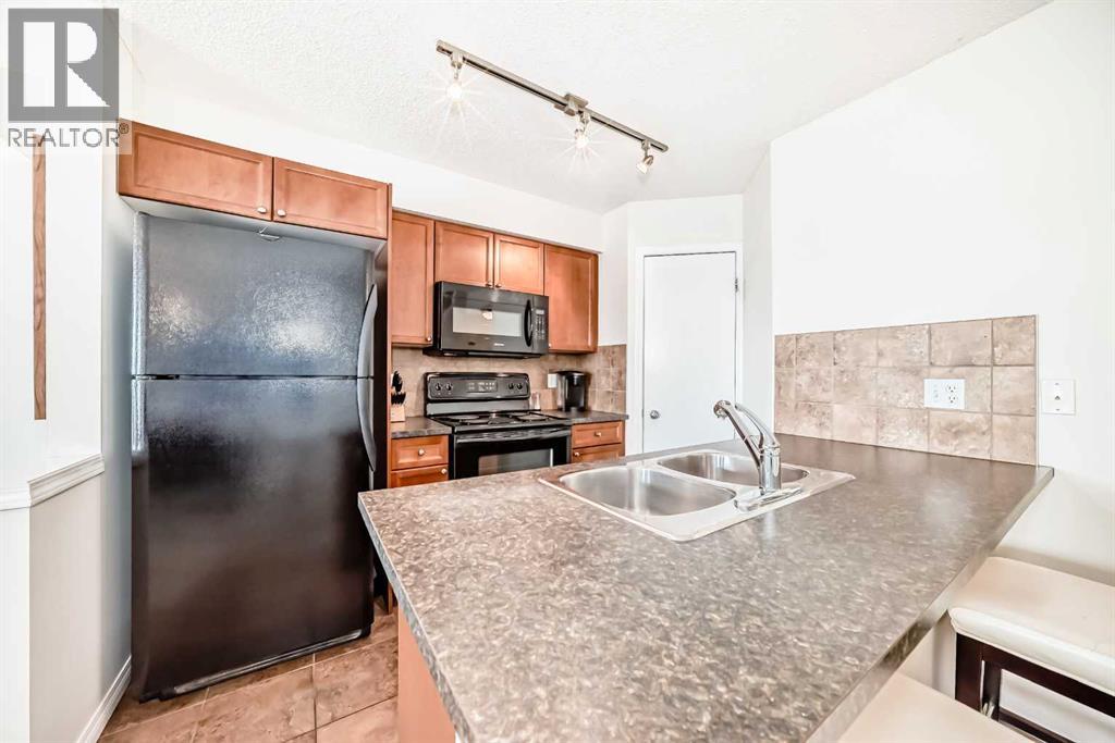 #12, 21 Mckenzie Towne Gate Se, Calgary, Alberta  T2Z 0C5 - Photo 5 - A2261649