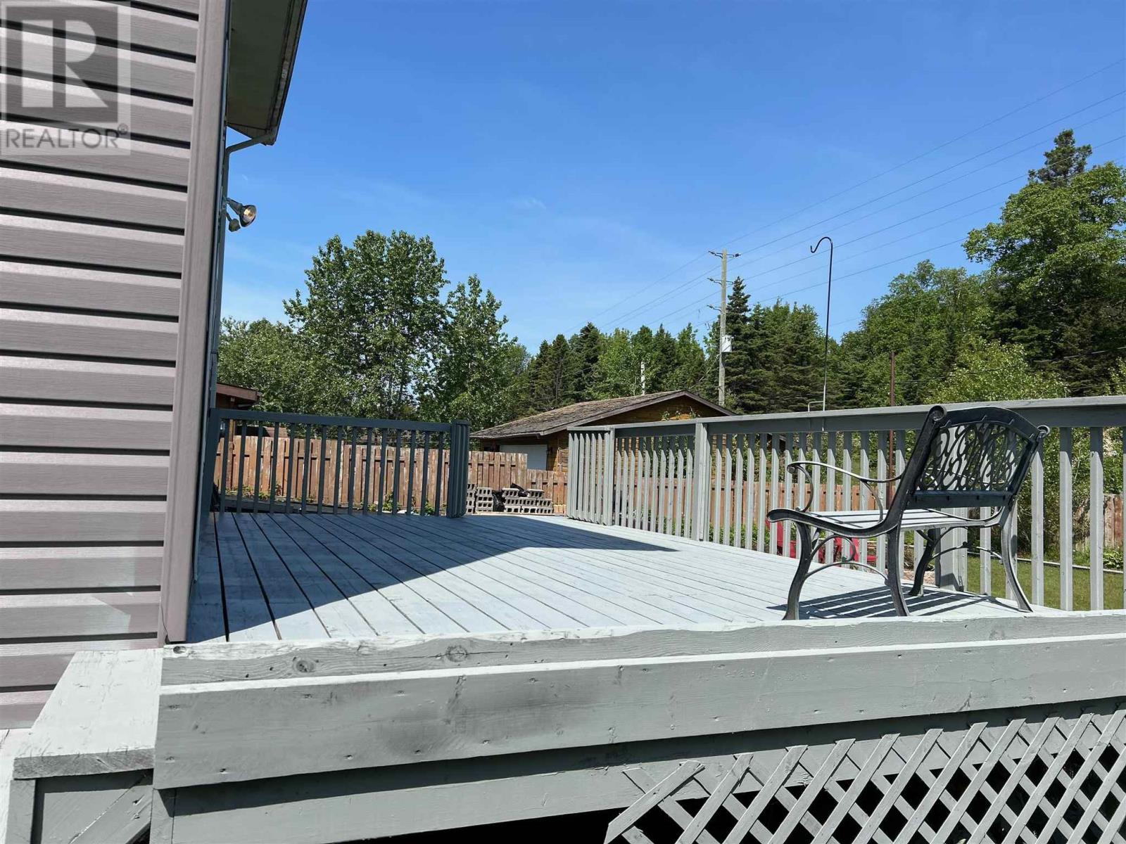 17 Lloyd Irwin Dr, Marathon, Ontario  P0T 2E0 - Photo 5 - TB251853