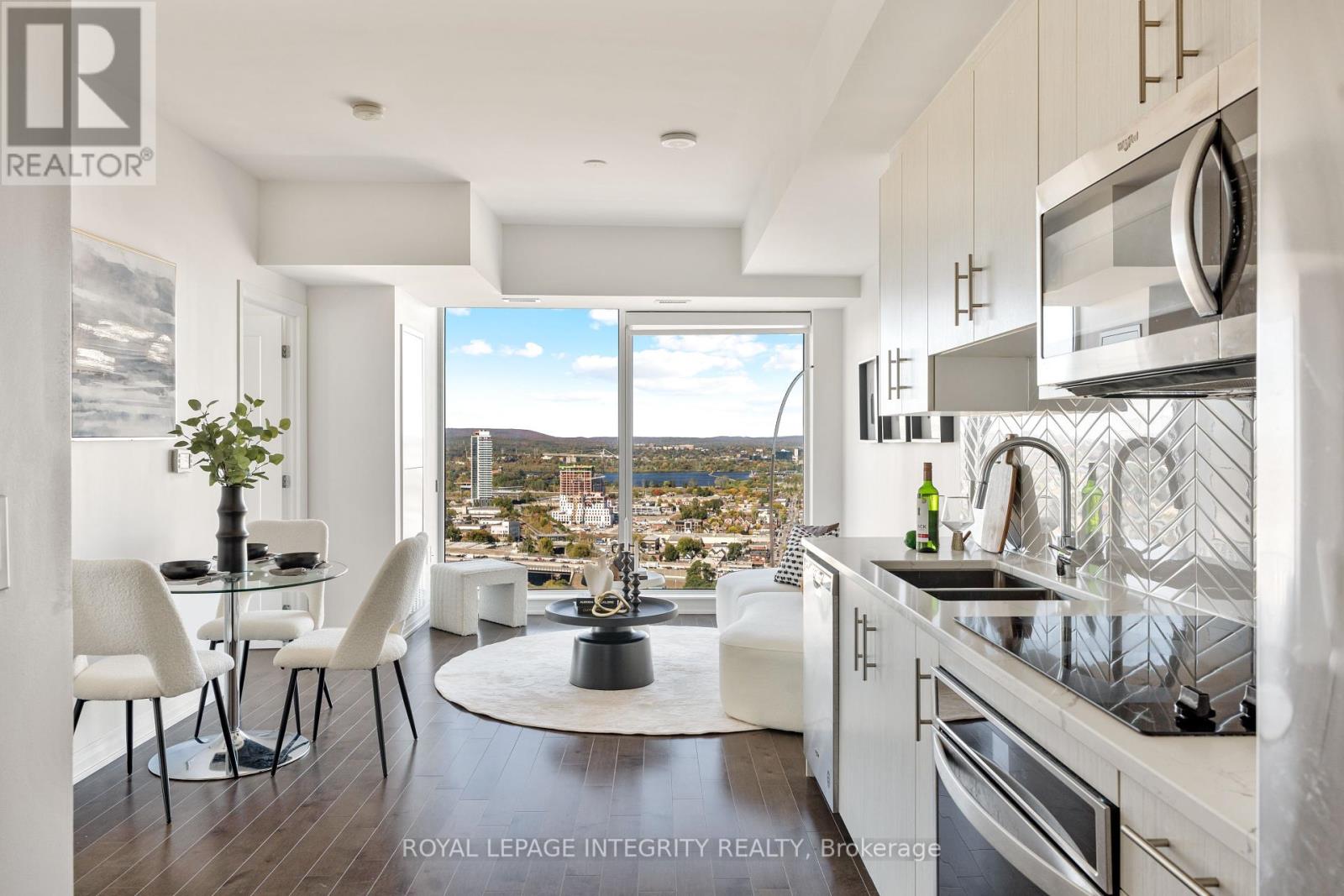 2902 - 805 Carling Avenue, Ottawa, Ontario  K1S 5W9 - Photo 6 - X12441305