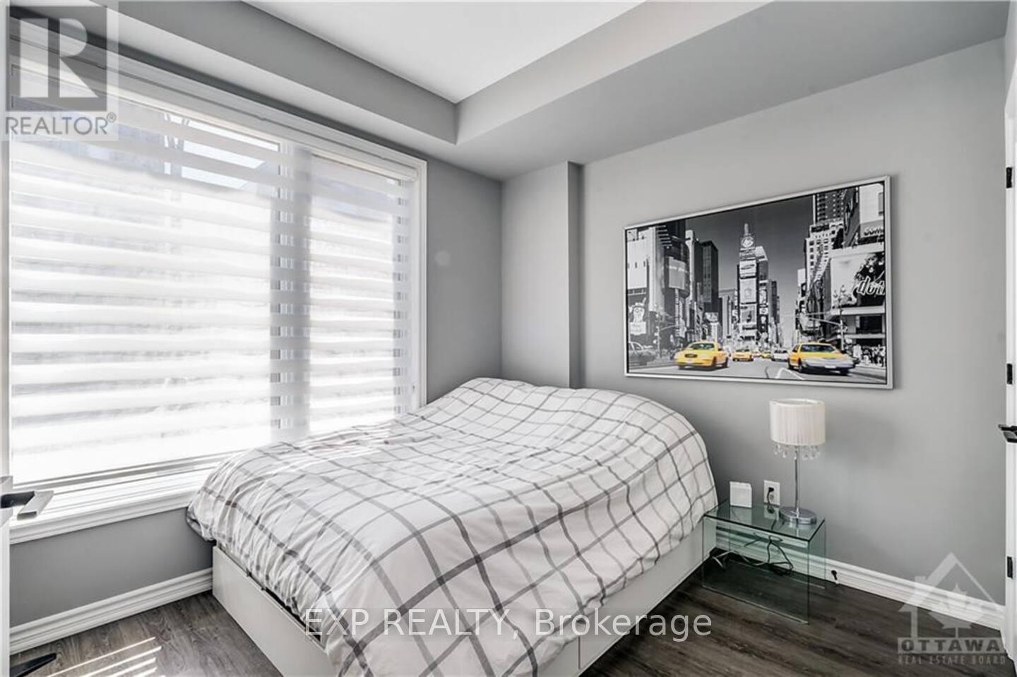 213 Makadewa Private, Ottawa, Ontario  K1K 4Z8 - Photo 10 - X12441319