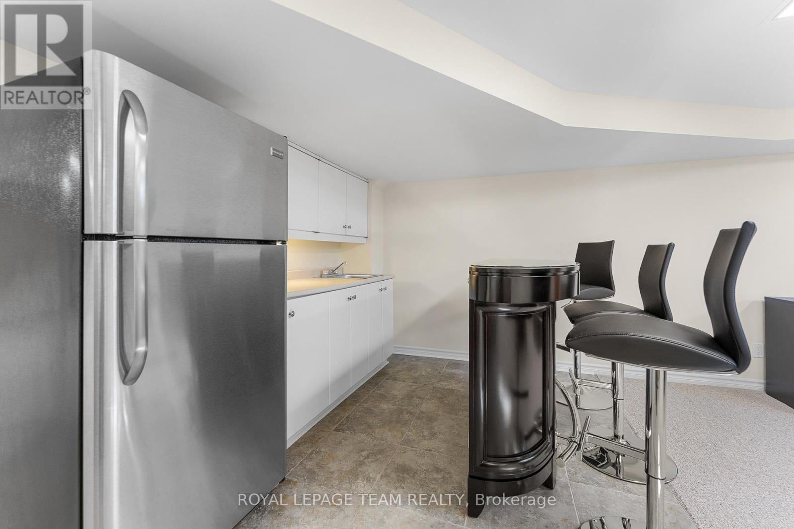 1 Stillwater Drive, Ottawa, Ontario  K2H 5J9 - Photo 31 - X12441339