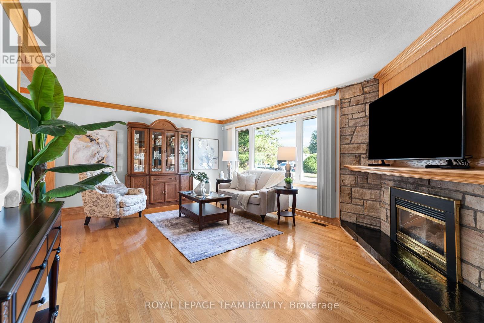 1 Stillwater Drive, Ottawa, Ontario  K2H 5J9 - Photo 8 - X12441339