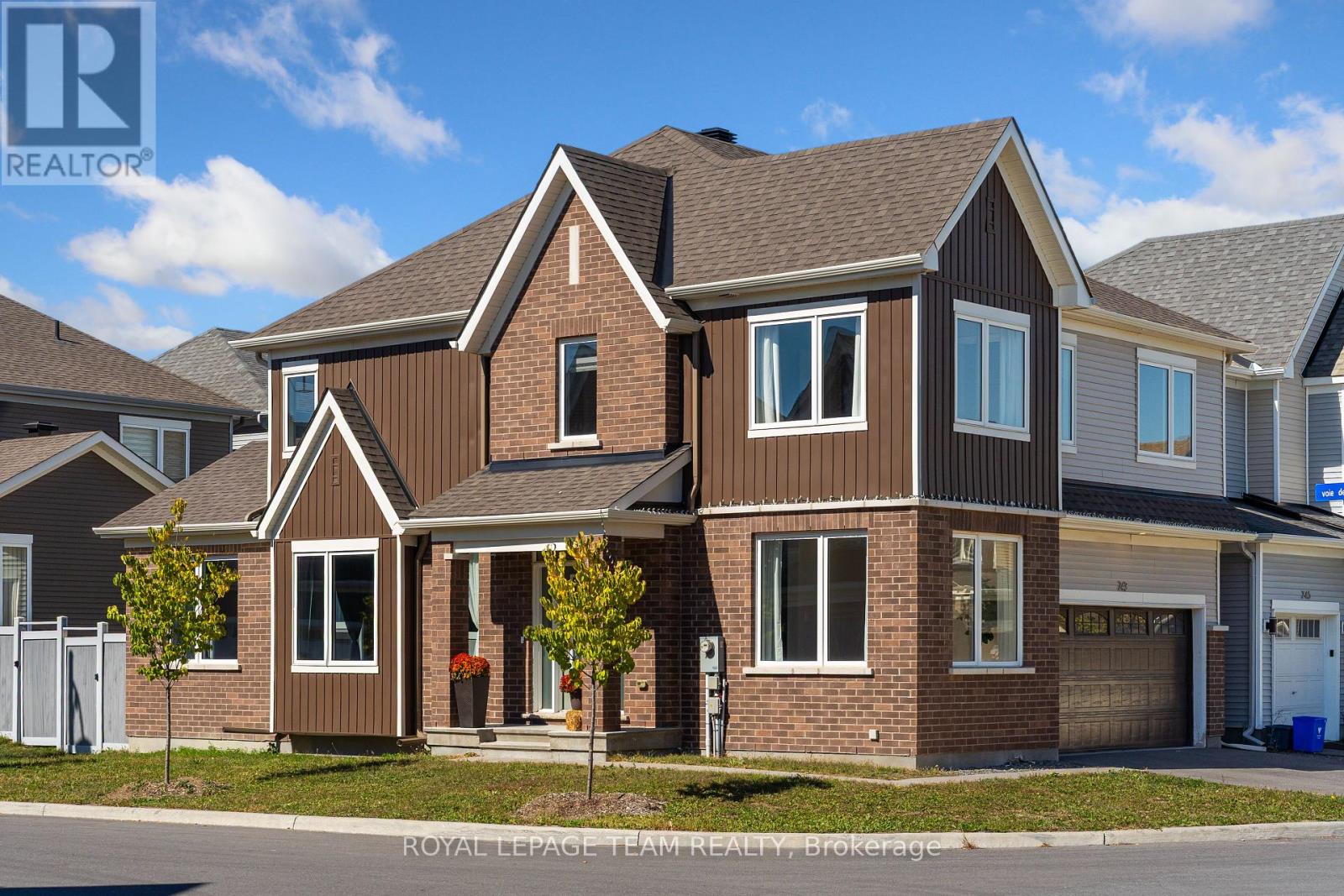 743 VENNECY TERRACE, Ottawa, Ontario