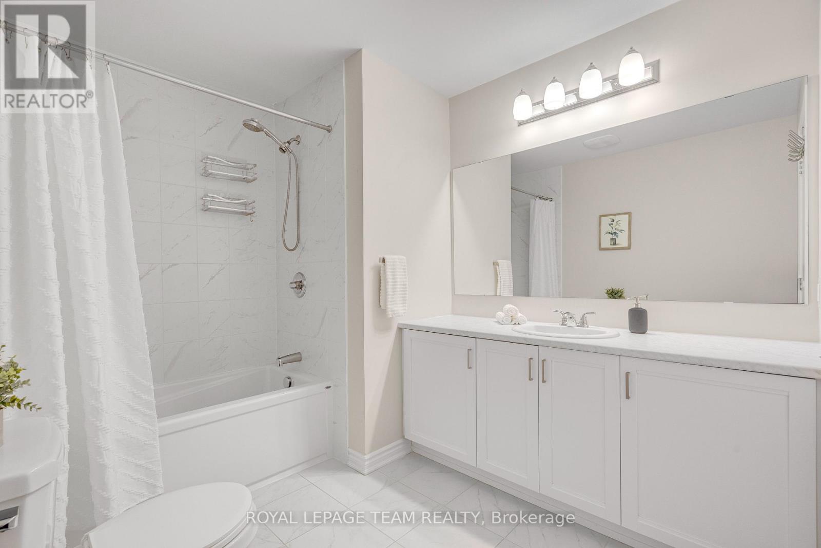 743 Vennecy Terrace, Ottawa, Ontario  K1W 0M8 - Photo 24 - X12441343