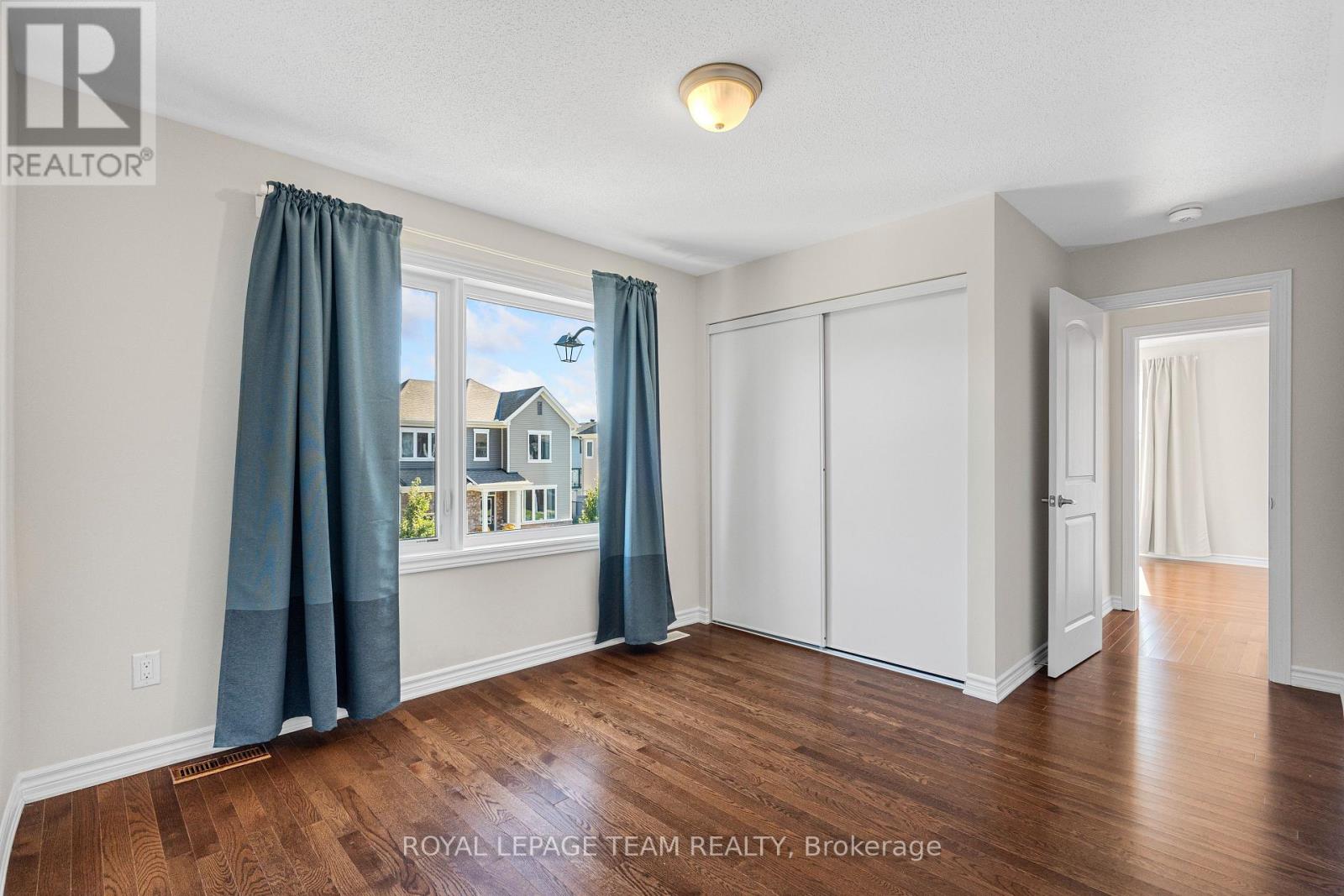 743 Vennecy Terrace, Ottawa, Ontario  K1W 0M8 - Photo 27 - X12441343