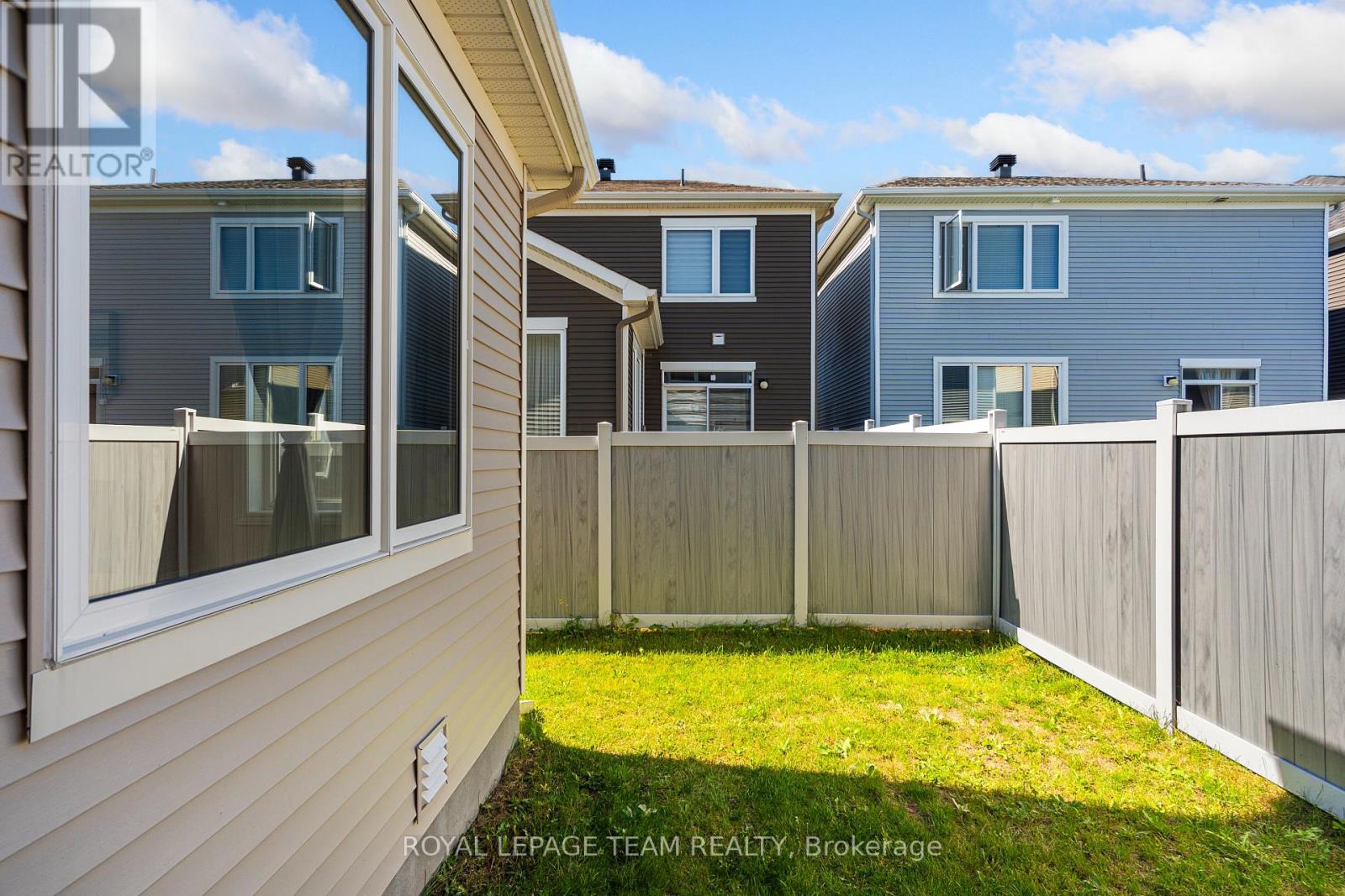743 Vennecy Terrace, Ottawa, Ontario  K1W 0M8 - Photo 45 - X12441343