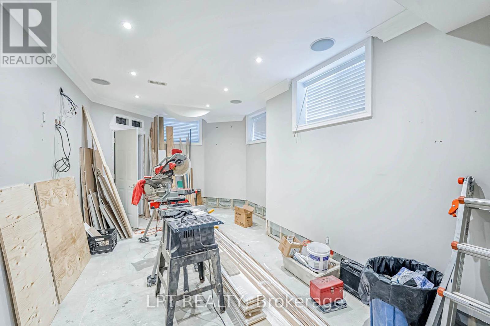 386 Kennedy Road, Toronto, Ontario  M1K 2A6 - Photo 31 - E12135060