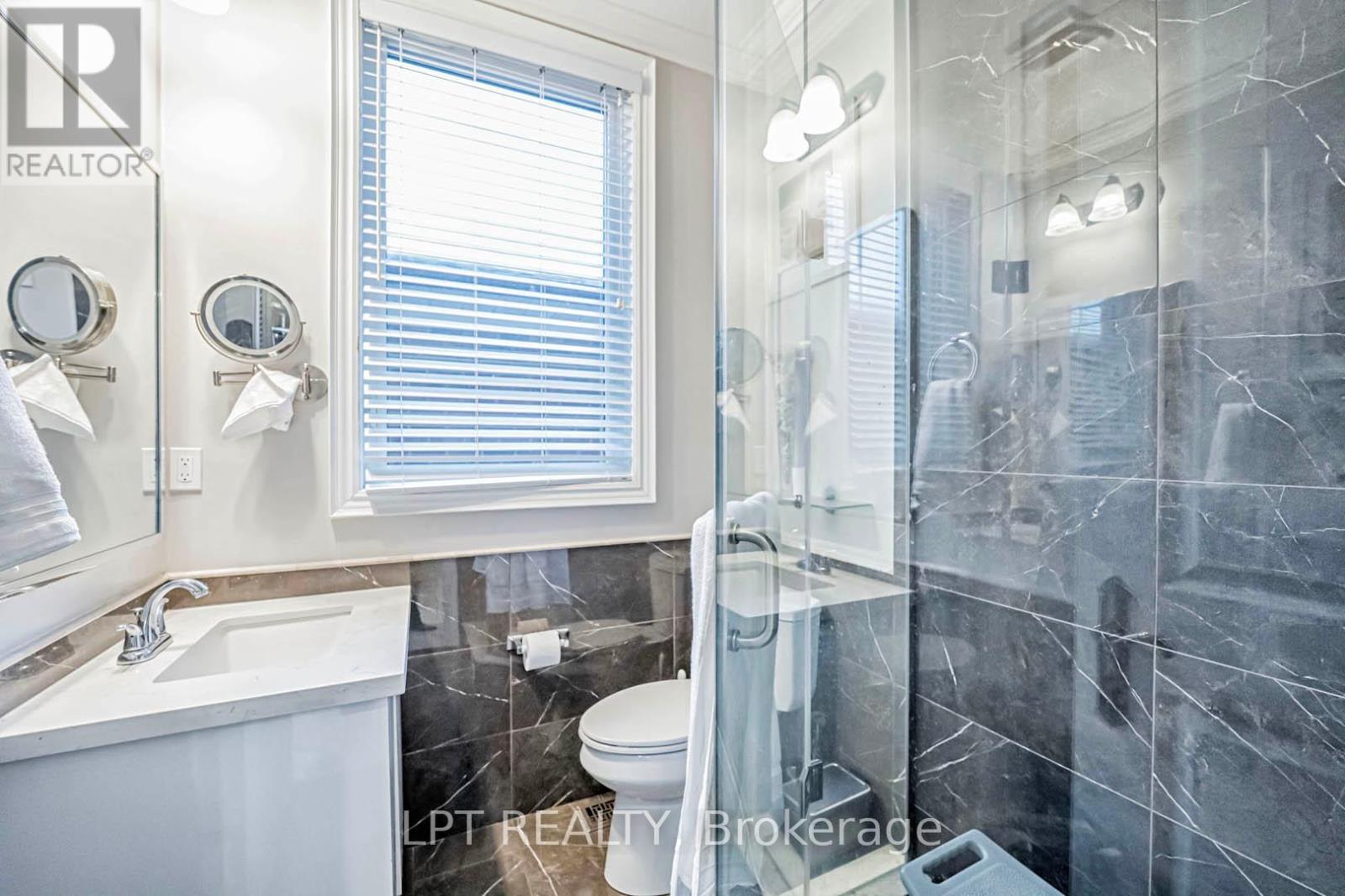 386 Kennedy Road, Toronto, Ontario  M1K 2A6 - Photo 19 - E12135060