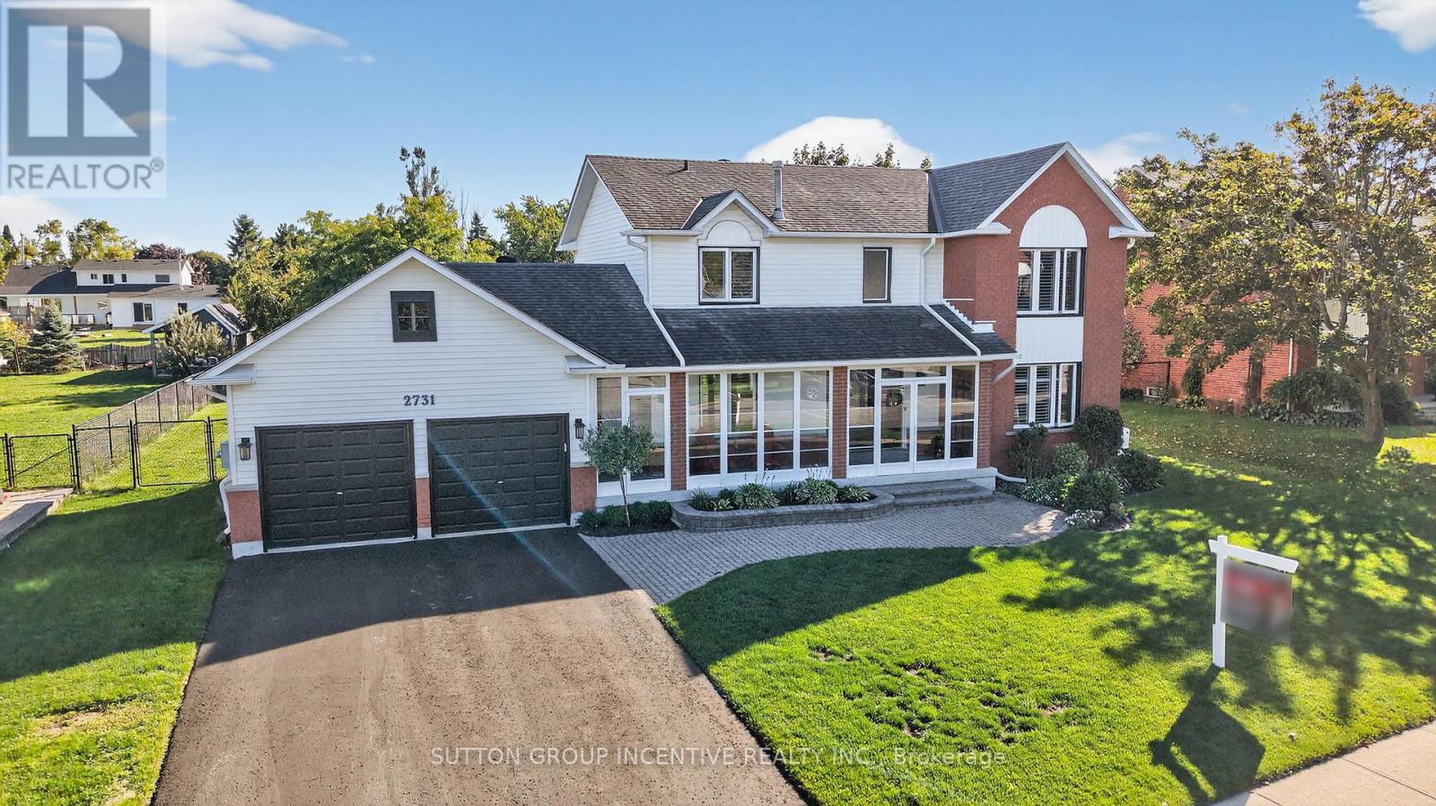 2731 Shering Crescent, Innisfil, Ontario  L9S 1G9 - Photo 2 - N12434326
