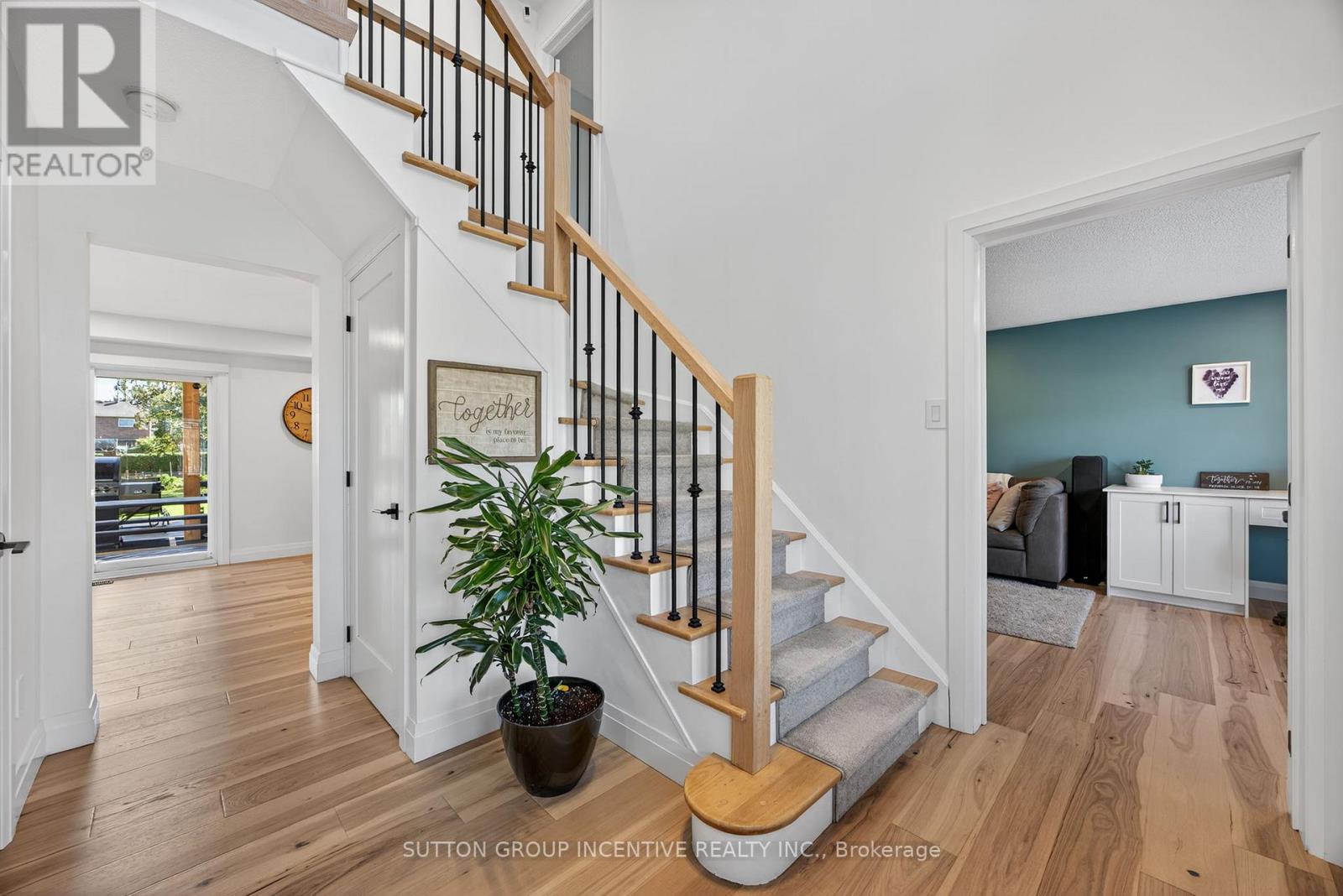2731 Shering Crescent, Innisfil, Ontario  L9S 1G9 - Photo 27 - N12434326