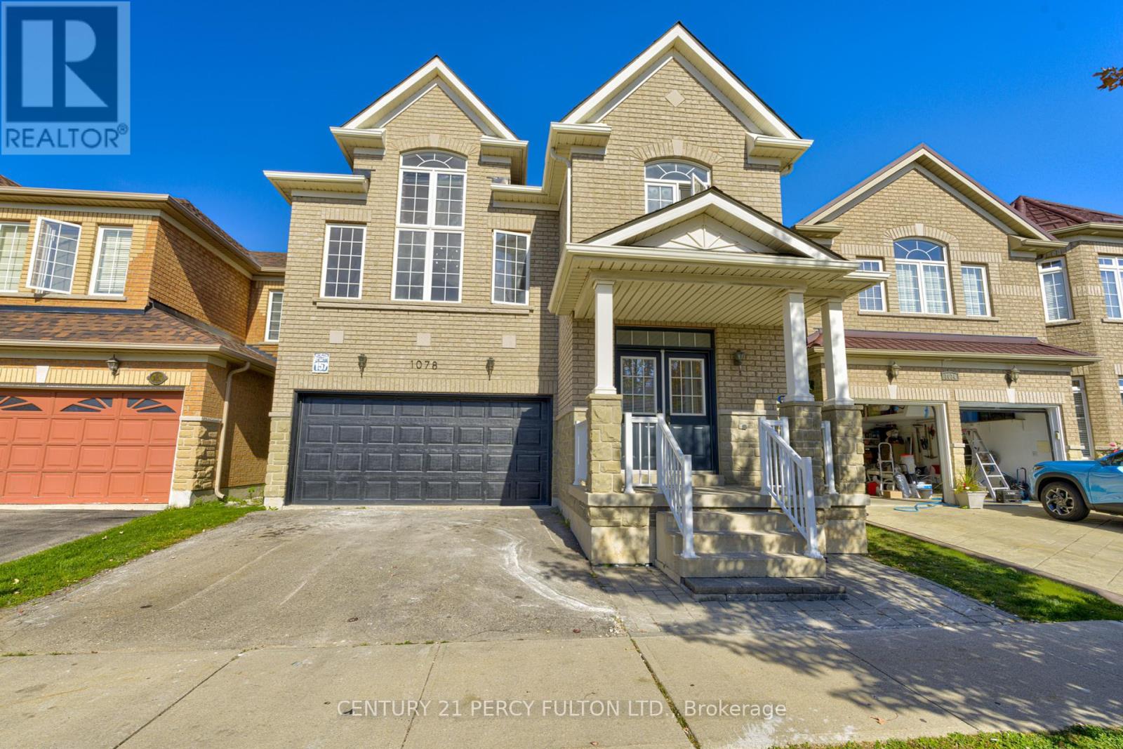 1078 Tupper Drive, Milton, Ontario  L9T 0A8 - Photo 2 - W12441140