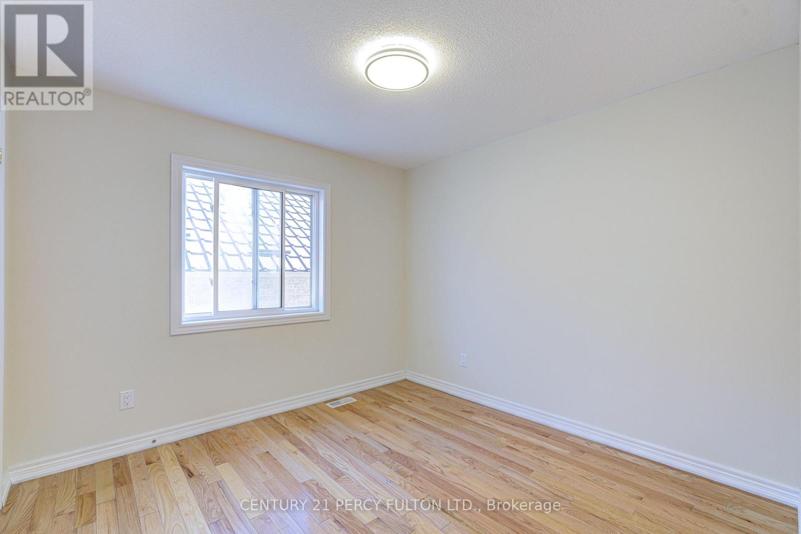 1078 Tupper Drive, Milton, Ontario  L9T 0A8 - Photo 33 - W12441140