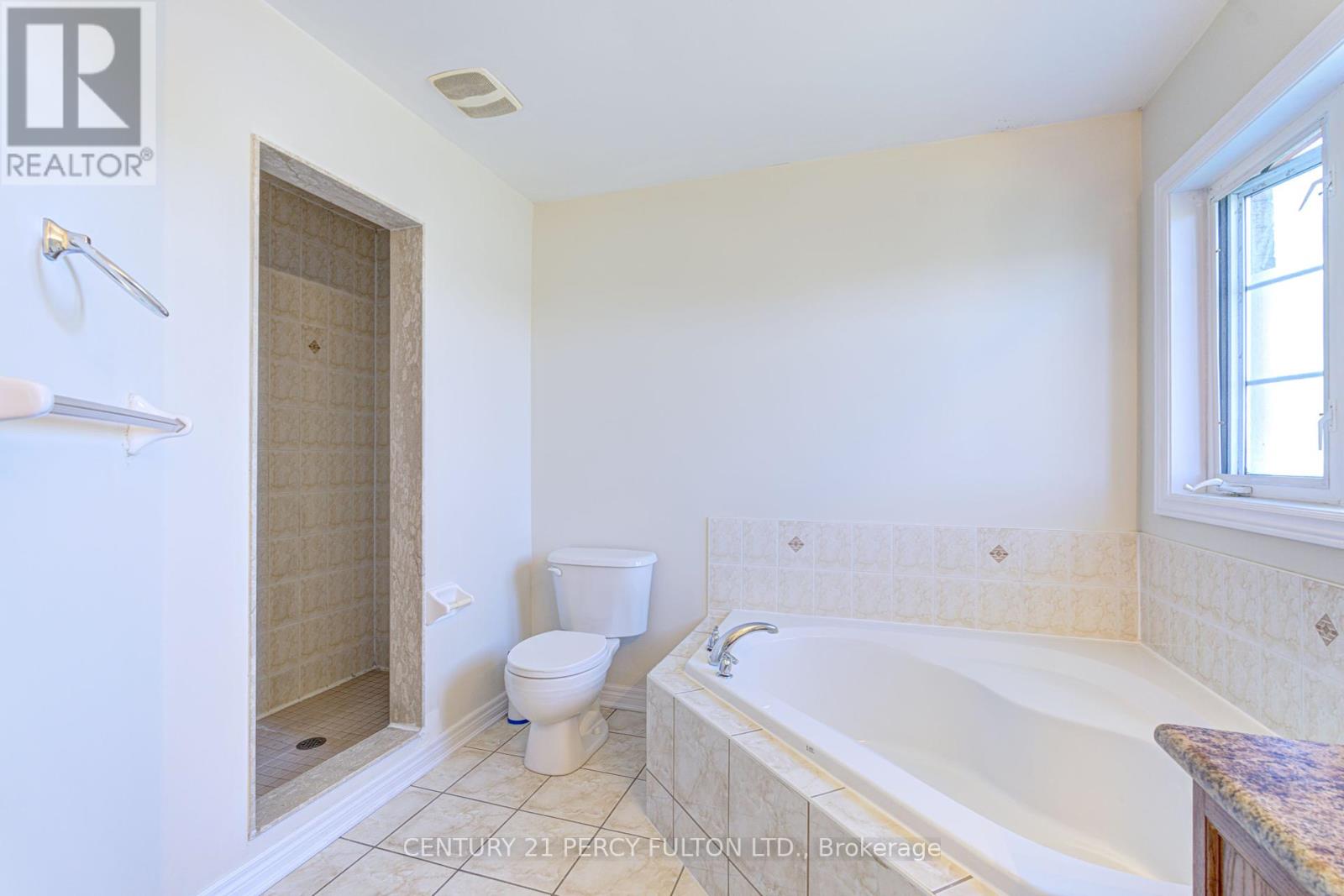 1078 Tupper Drive, Milton, Ontario  L9T 0A8 - Photo 44 - W12441140