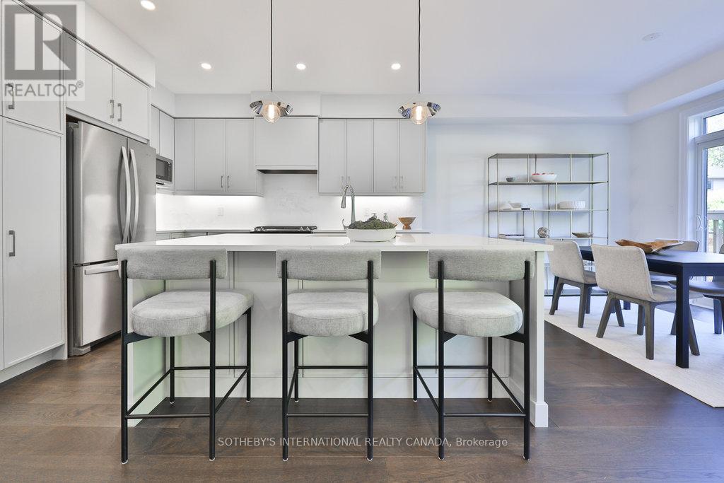 520 Markay Common, Burlington, Ontario  L7S 0A6 - Photo 16 - W12441142