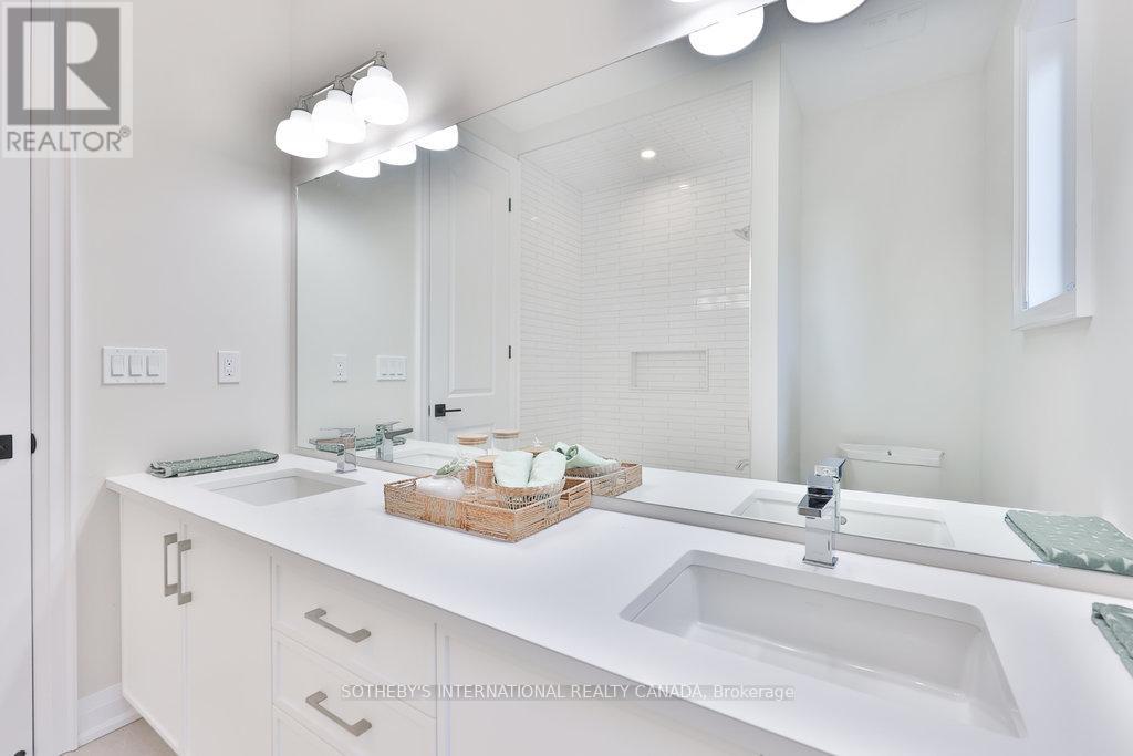 520 Markay Common, Burlington, Ontario  L7S 0A6 - Photo 29 - W12441142