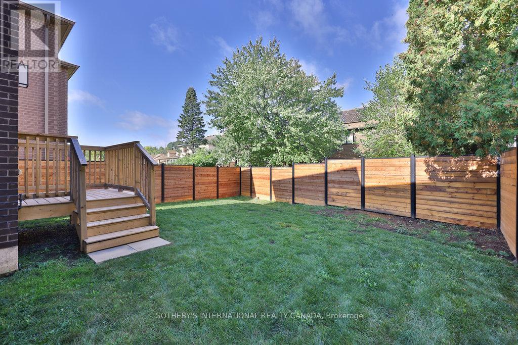 520 Markay Common, Burlington, Ontario  L7S 0A6 - Photo 44 - W12441142
