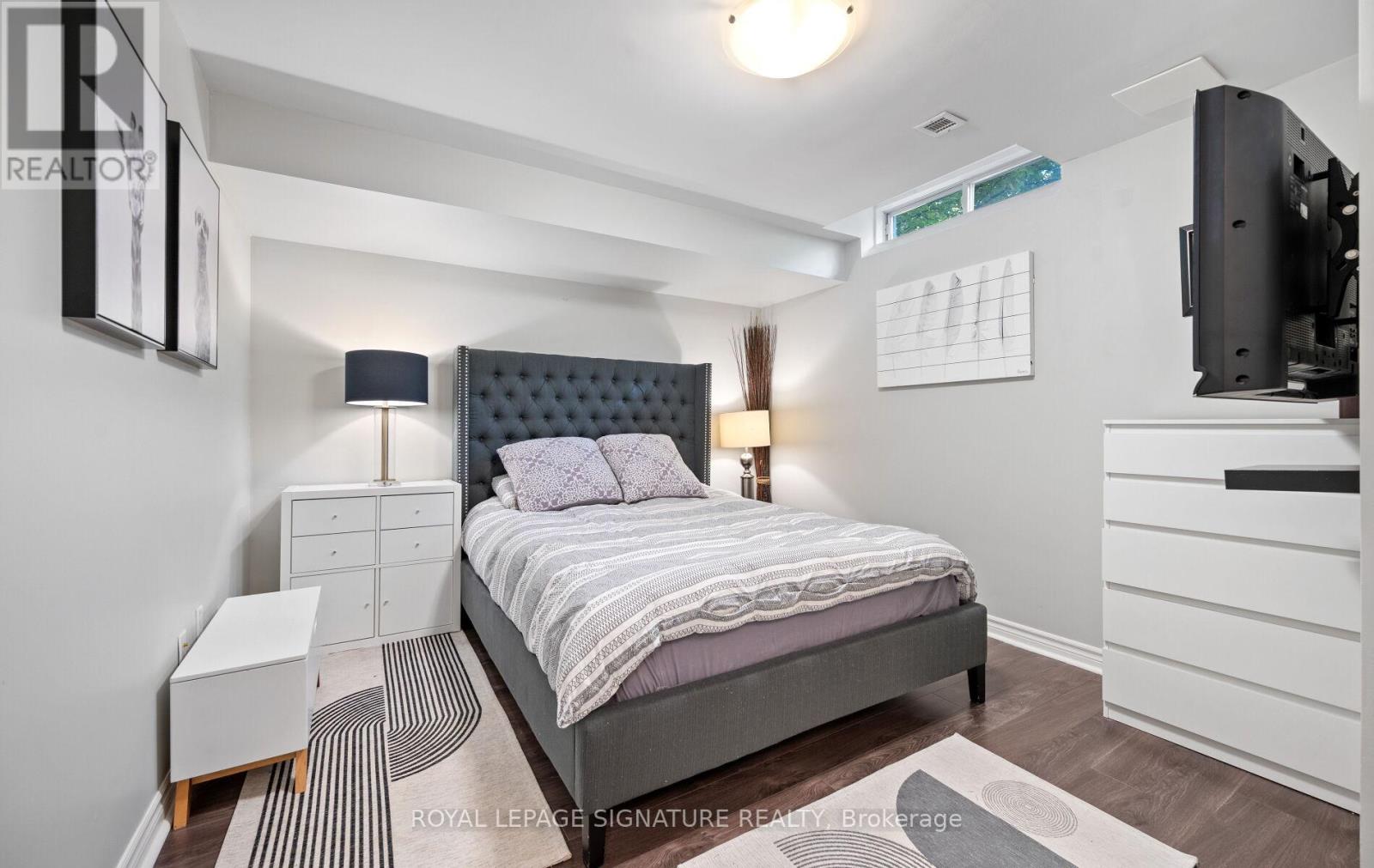 30 Legion Road, Toronto (Mimico), Ontario  M8V 4C5 - Photo 32 - W12441167