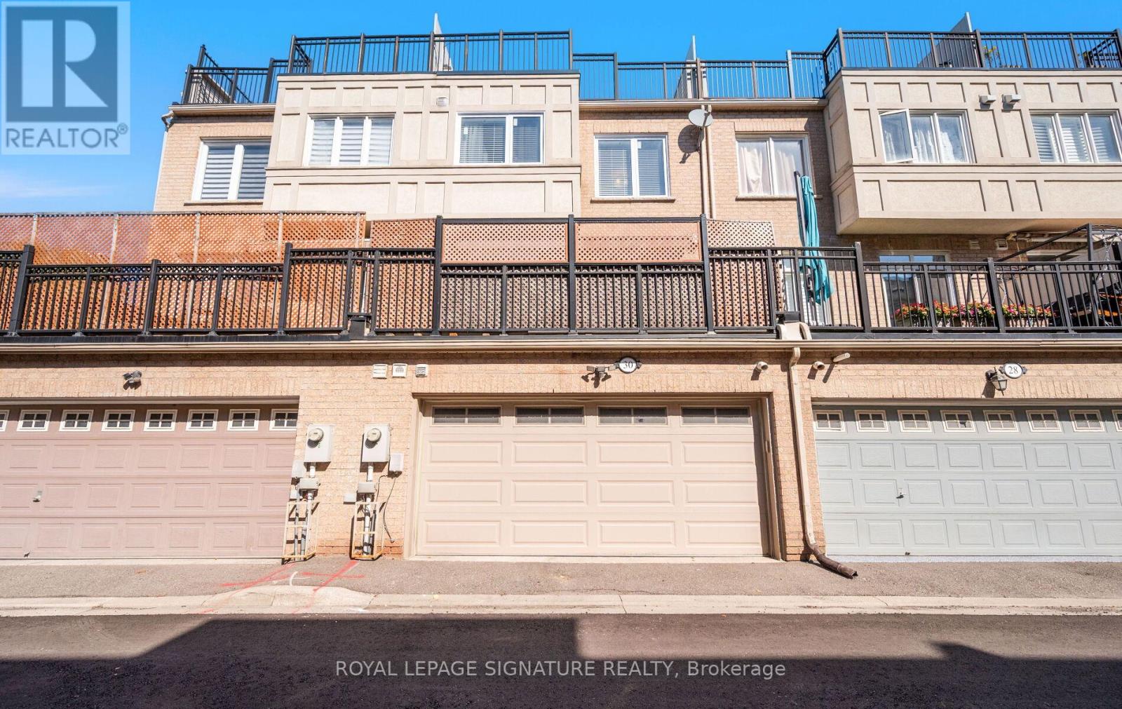 30 Legion Road, Toronto (Mimico), Ontario  M8V 4C5 - Photo 39 - W12441167