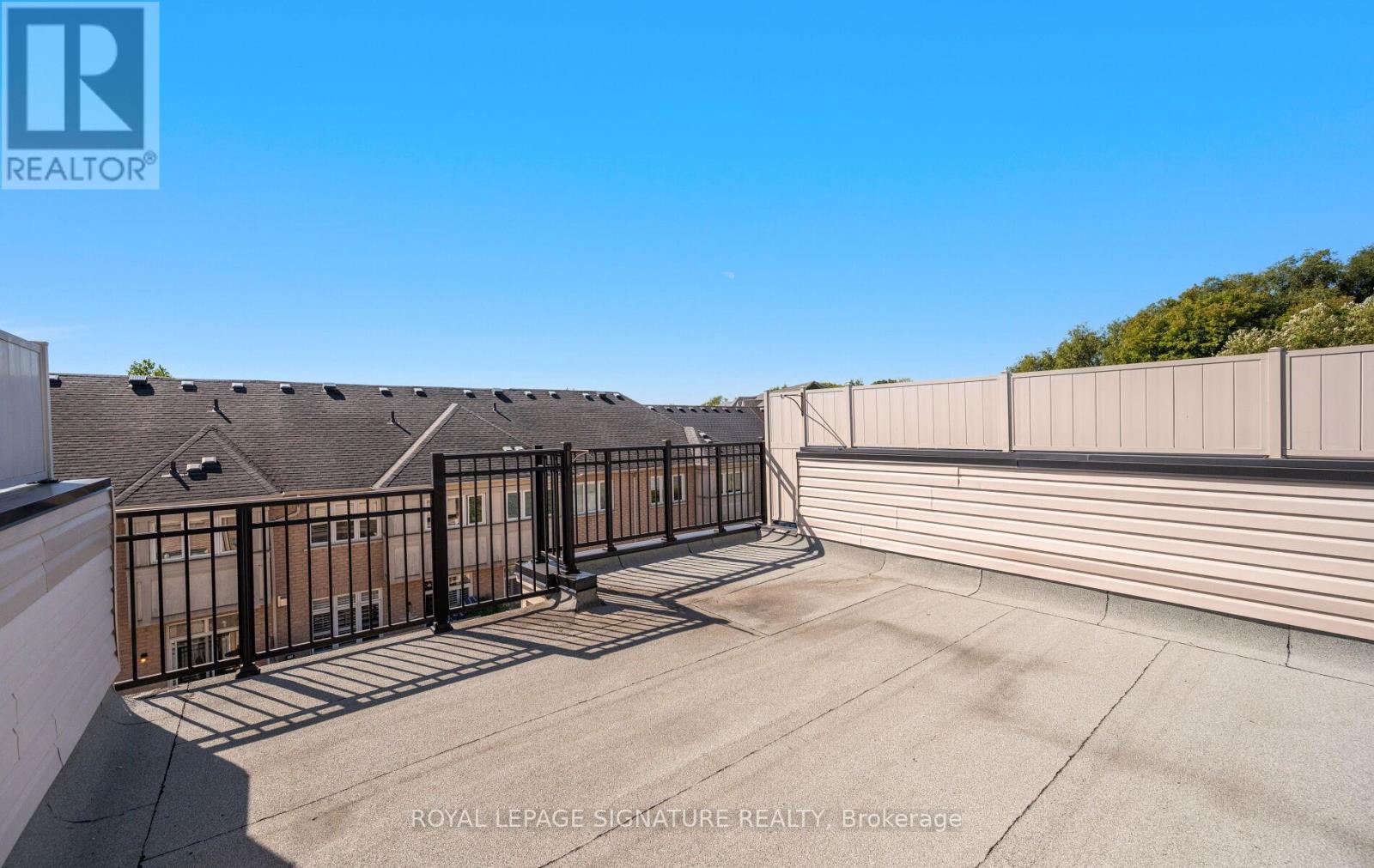 30 Legion Road, Toronto (Mimico), Ontario  M8V 4C5 - Photo 42 - W12441167