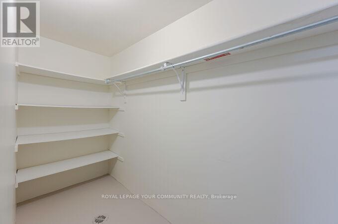 Lower Unit - 128 Watsonbrook Drive, Brampton, Ontario  L6R 0S1 - Photo 14 - W12441179