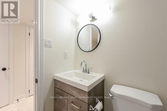 Lower Unit - 128 Watsonbrook Drive, Brampton, Ontario  L6R 0S1 - Photo 18 - W12441179