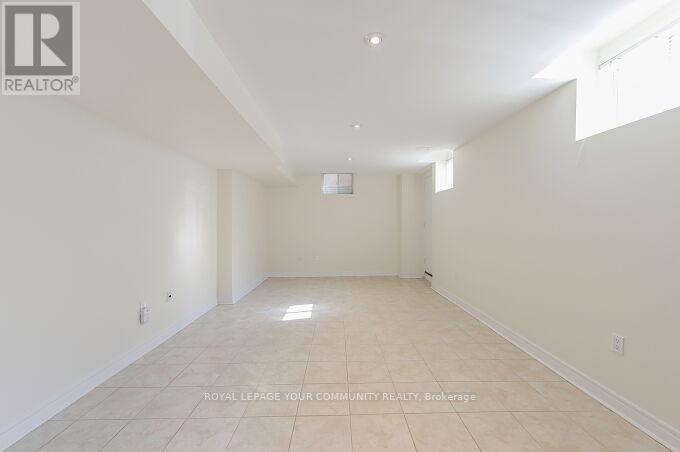 Lower Unit - 128 Watsonbrook Drive, Brampton, Ontario  L6R 0S1 - Photo 7 - W12441179