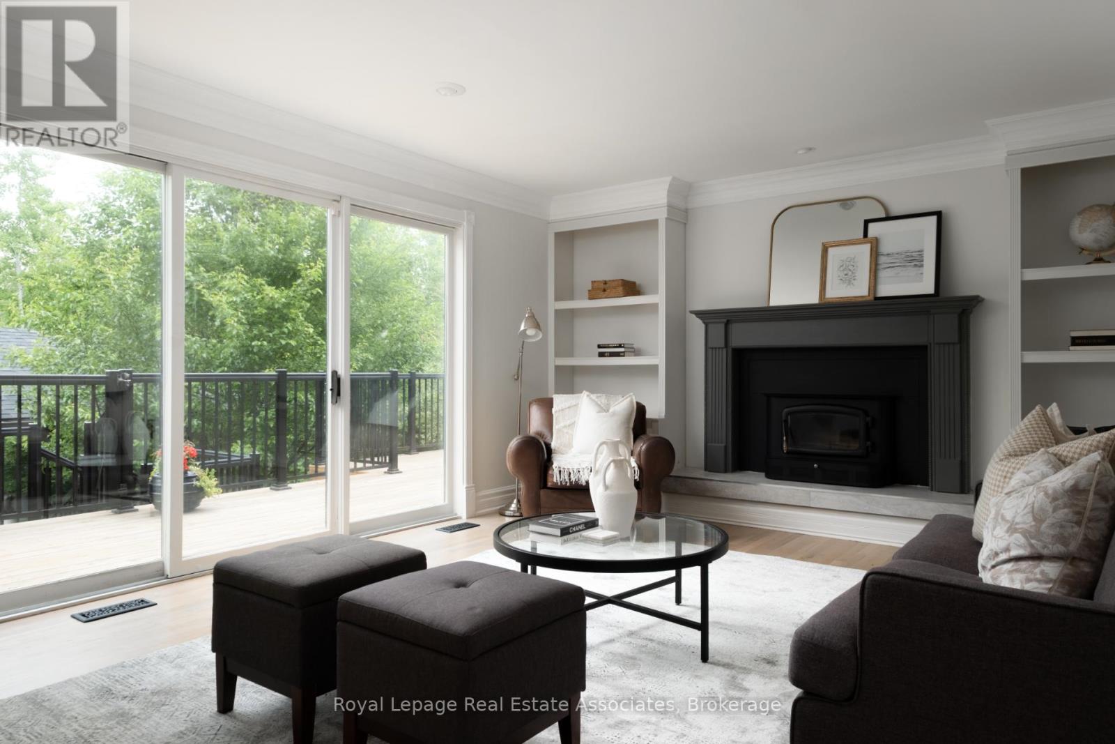 32 Cedar Drive, Caledon, Ontario  L7K 1H6 - Photo 12 - W12441199