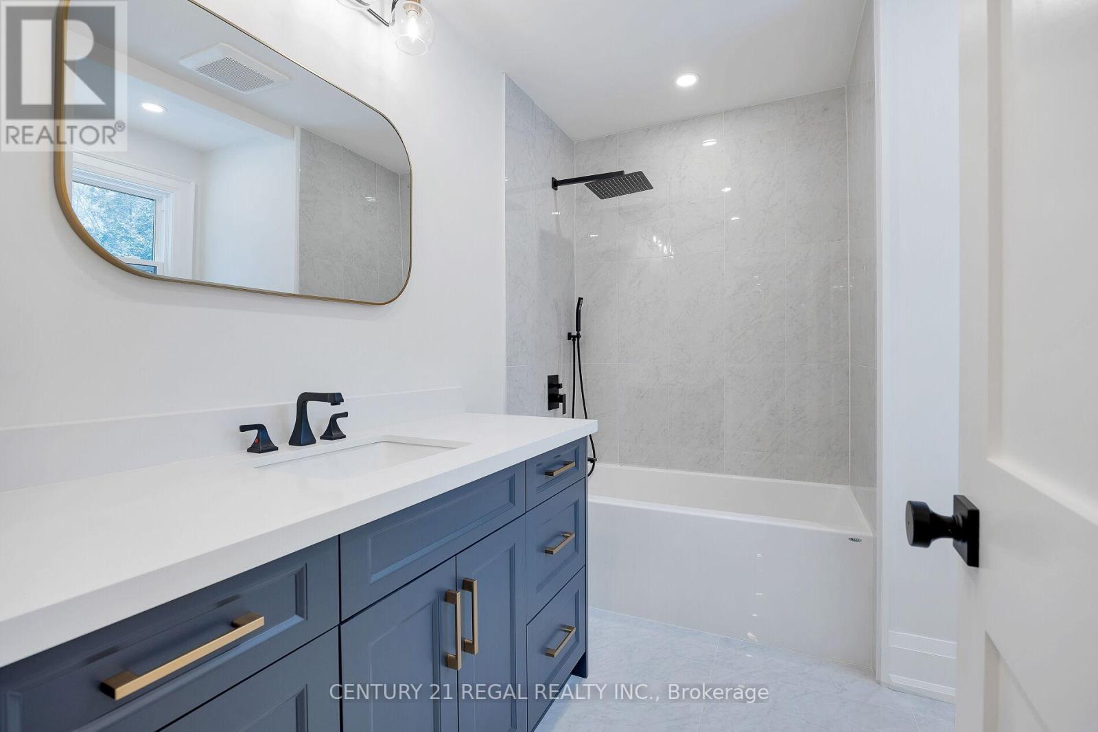 5535 Cedar Springs Road, Burlington, Ontario  L7P 0C2 - Photo 23 - W12441219
