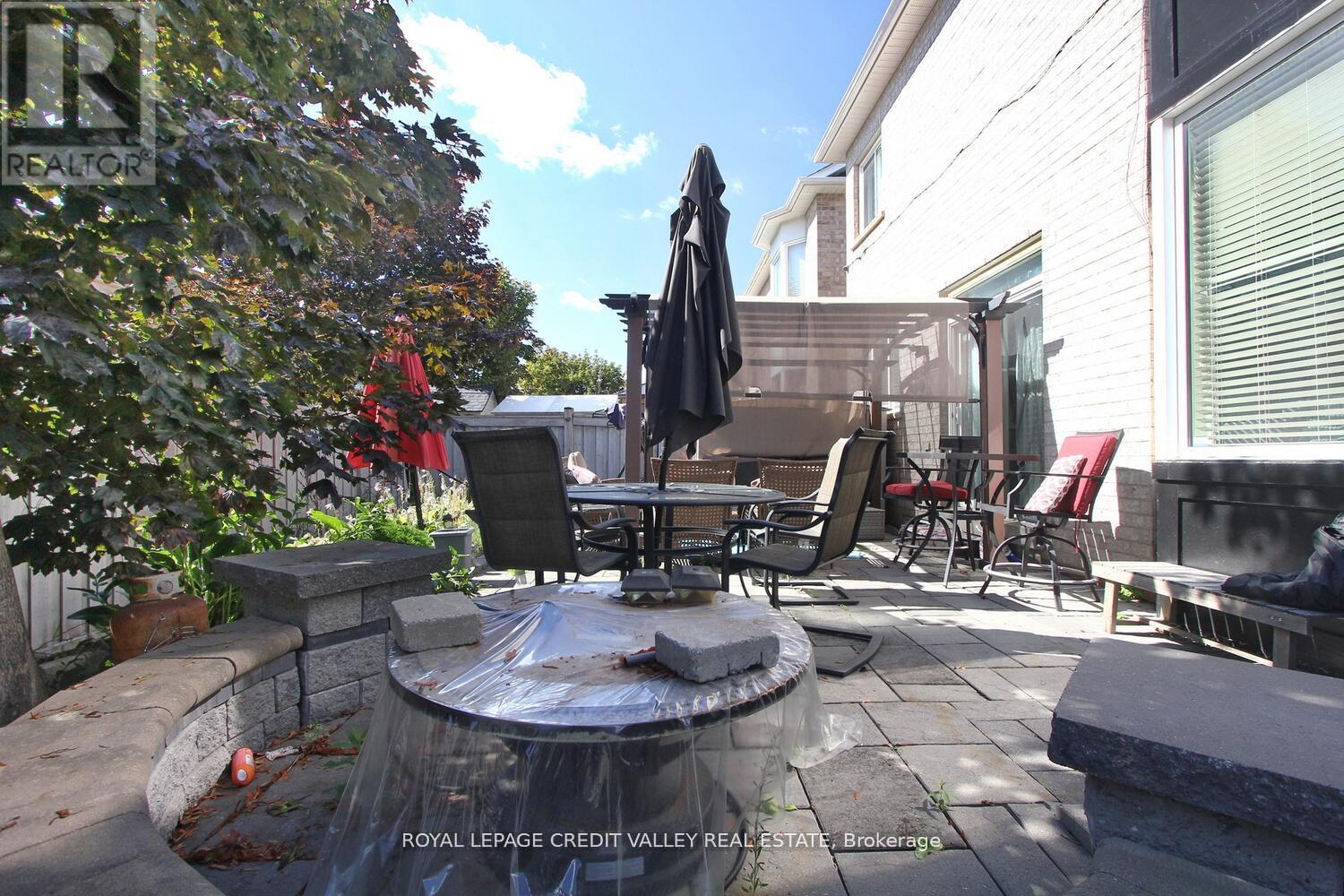 12 Helman Road, Brampton, Ontario  L6R 0R6 - Photo 48 - W12441244