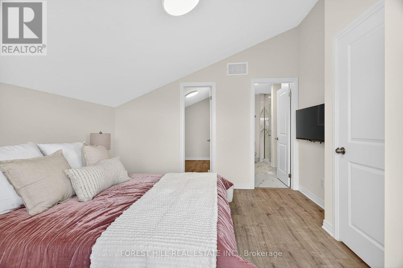 C - 49 William Cragg Drive, Toronto, Ontario  M3M 1T8 - Photo 19 - W12441250