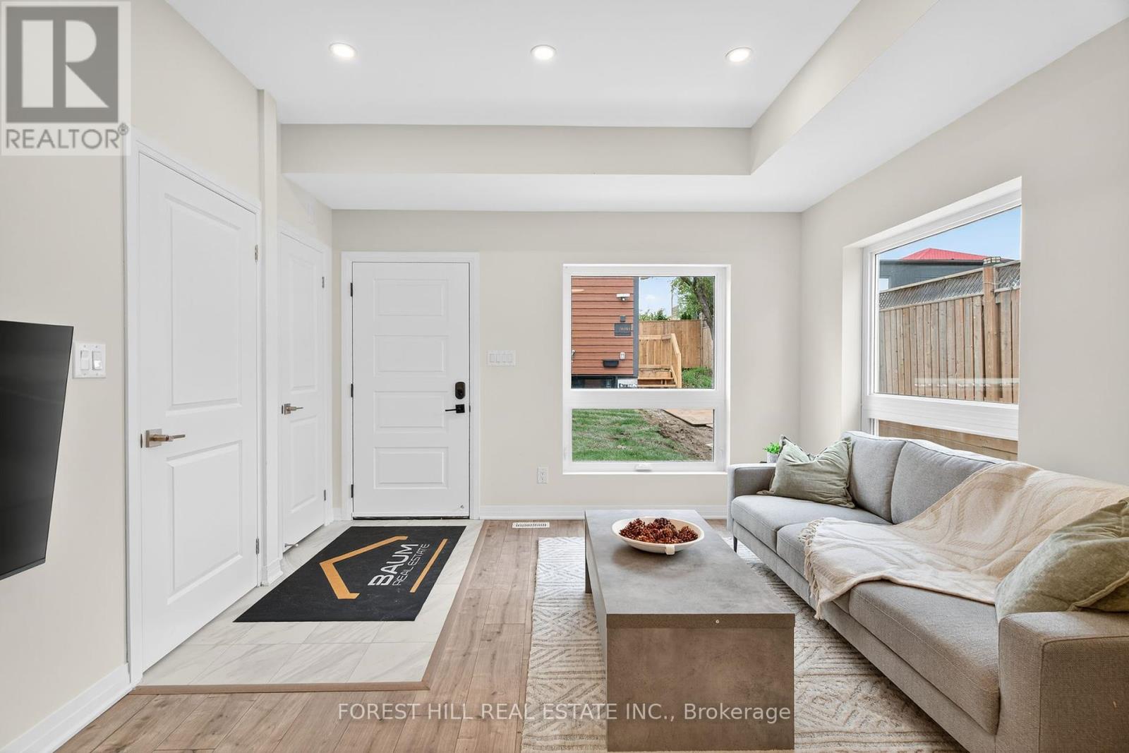 C - 49 William Cragg Drive, Toronto, Ontario  M3M 1T8 - Photo 2 - W12441250
