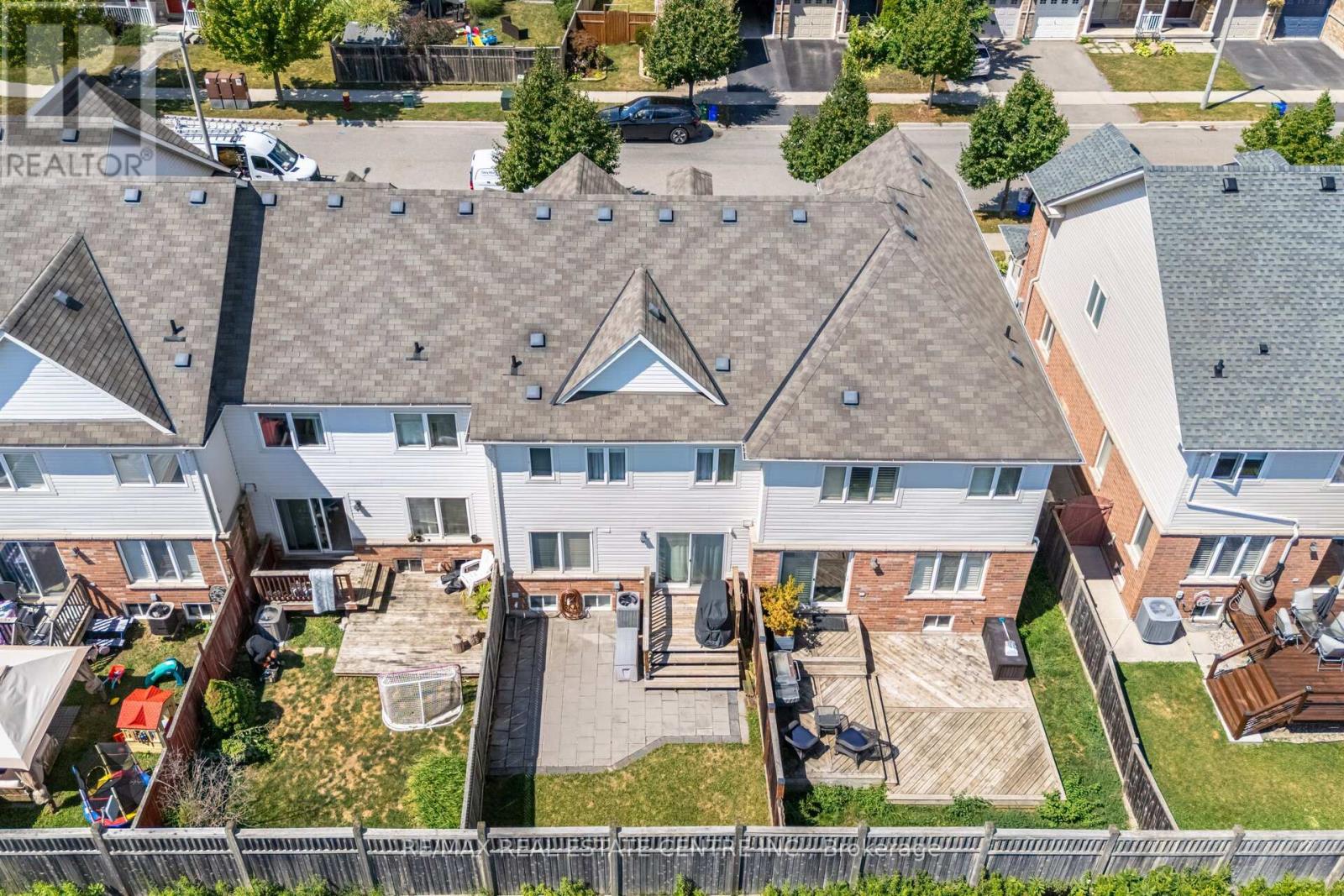 4834 Capri Crescent, Burlington, Ontario  L7M 0H9 - Photo 42 - W12441251