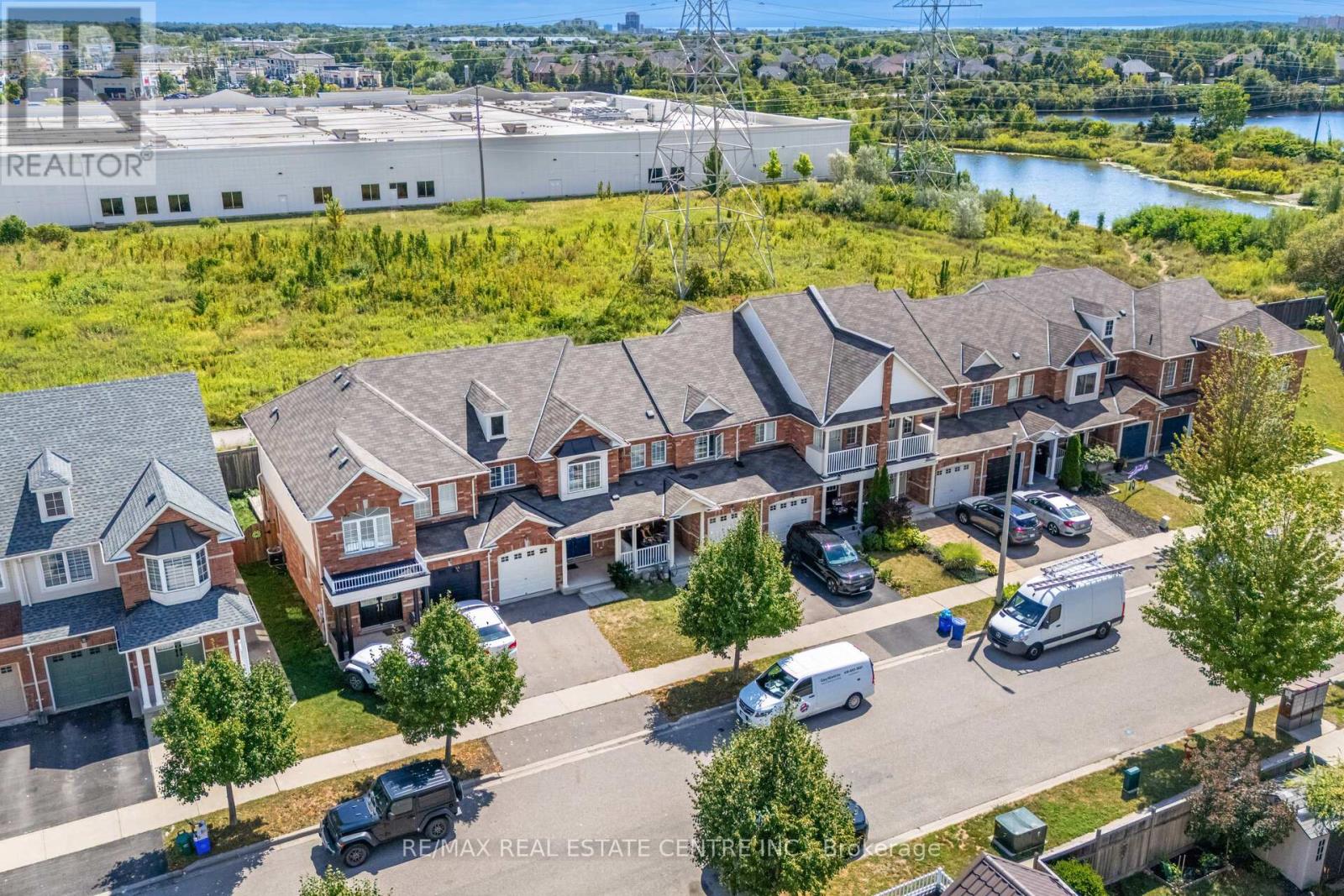 4834 Capri Crescent, Burlington, Ontario  L7M 0H9 - Photo 45 - W12441251