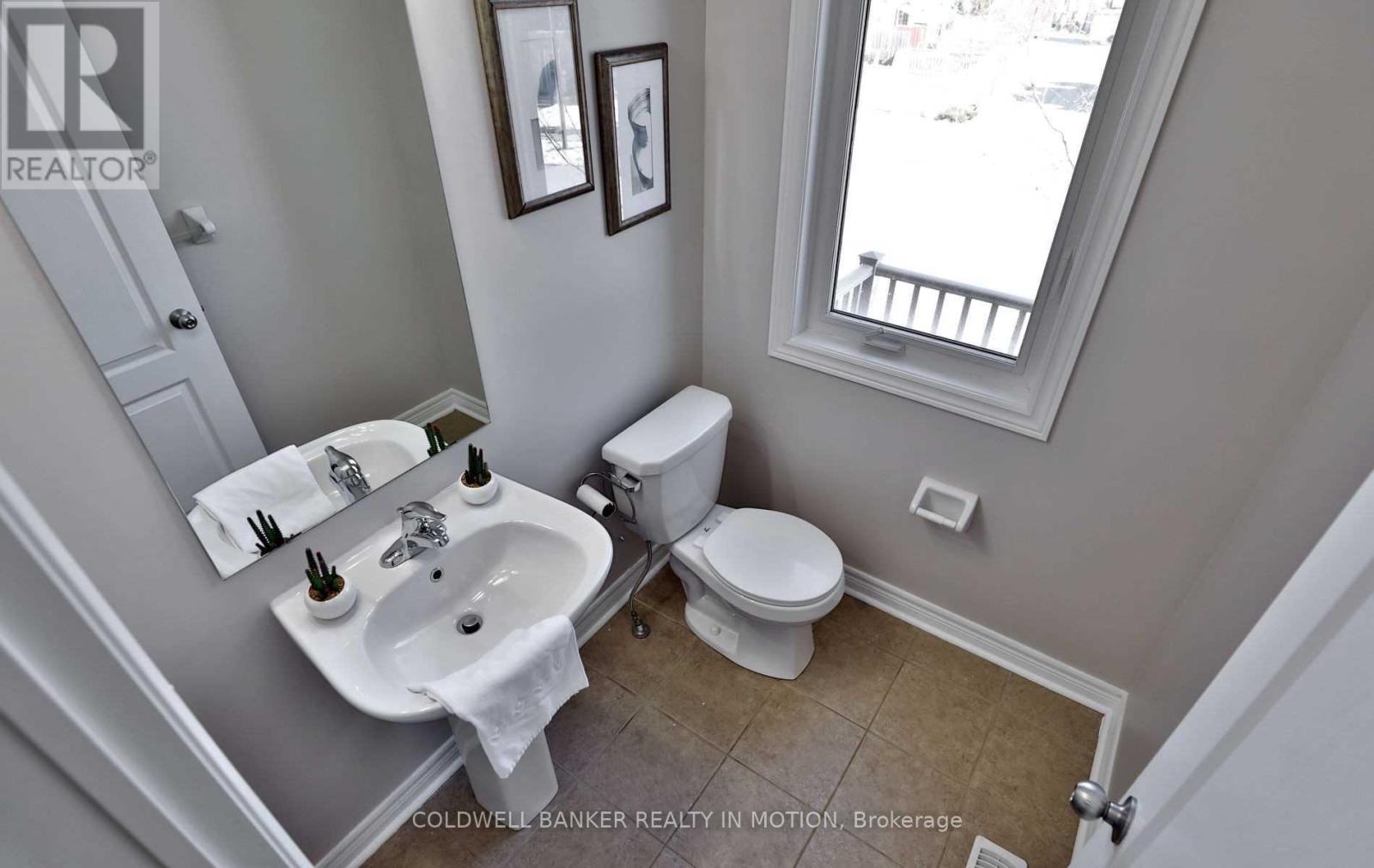 4 - 5700 Long Valley Road, Mississauga, Ontario  L5M 6W1 - Photo 21 - W12441267