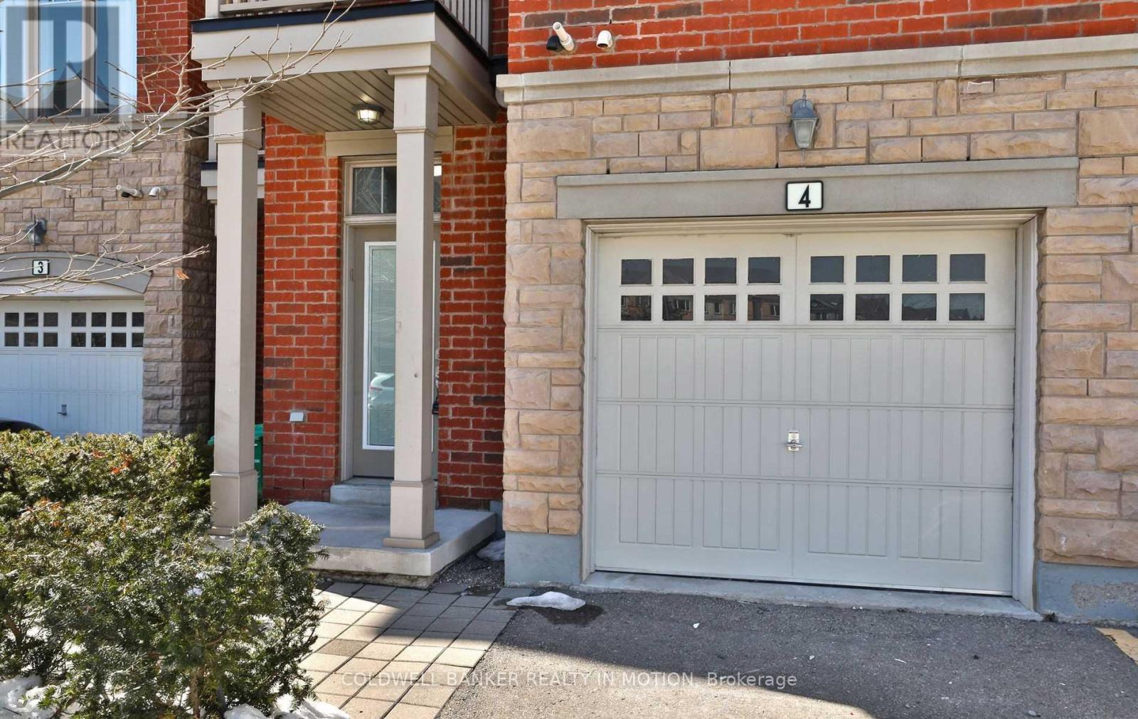 4 - 5700 Long Valley Road, Mississauga, Ontario  L5M 6W1 - Photo 3 - W12441267